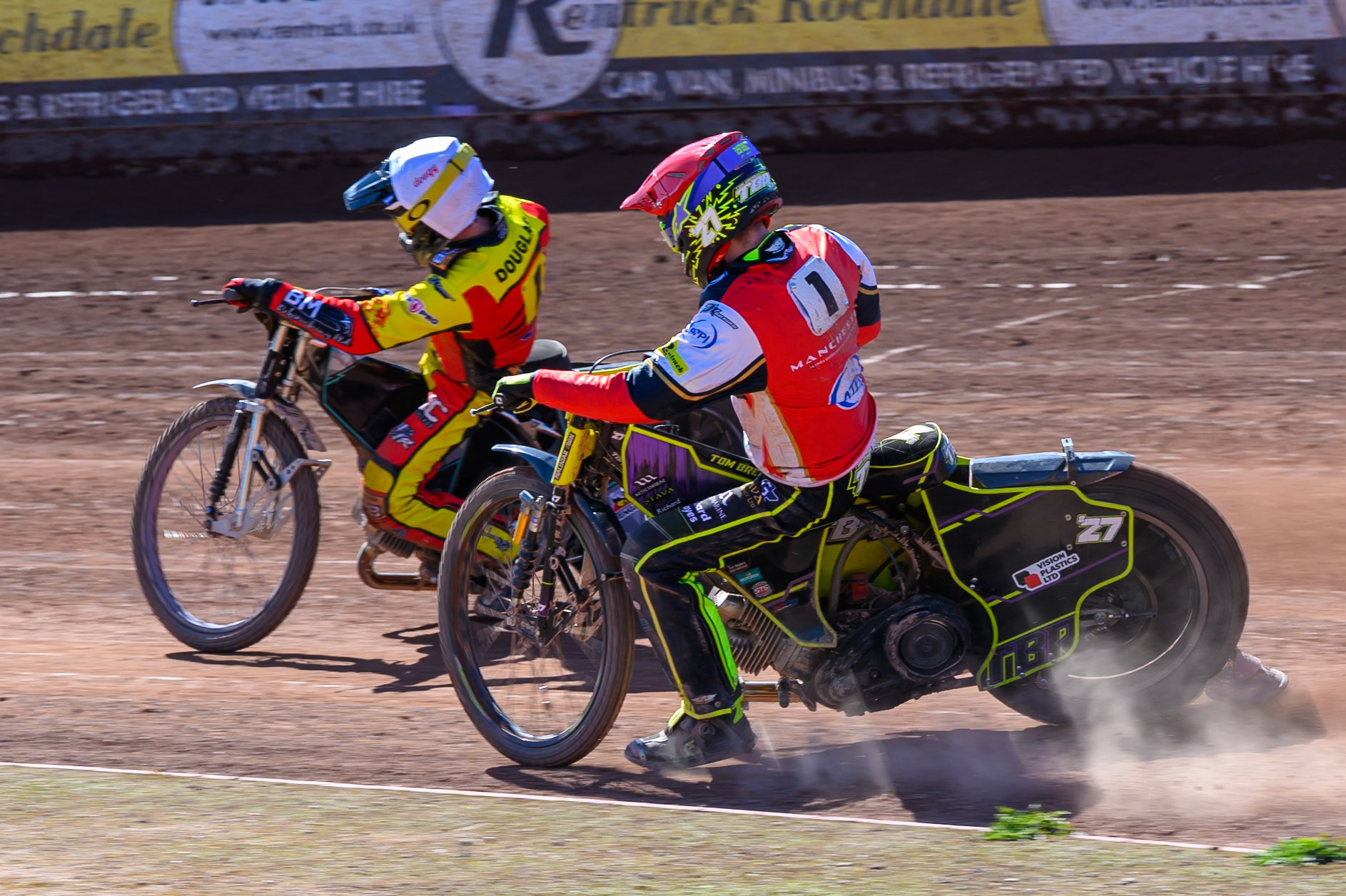 Tom Brennan Guest Rider for Belle Vue Aces  rides inside Ryan Douglas of Leicester Lions in White during the Knockout Cup Northern Section match between Belle Vue Aces and Leicester Lions at the National Speedway Stadium, Manchester on Monday 6th April 2026. (Photo: Ian Charles | MI News)