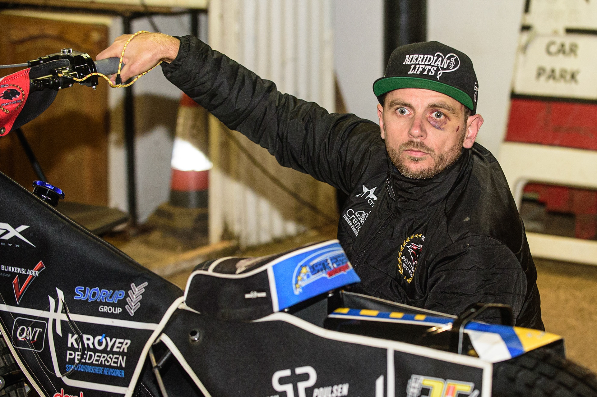 PETERBOROUGH, UK. OCT 14TH Peterborough Crendon Panthers  injured rider Hans Andersen lends a hand to his team mates during the SGB Premiership Grand Final 2nd leg between Peterborough and Belle Vue Aces at East of England Showground, Peterborough on Thursday 14th October 2021. (Credit: Ian Charles | MI News)