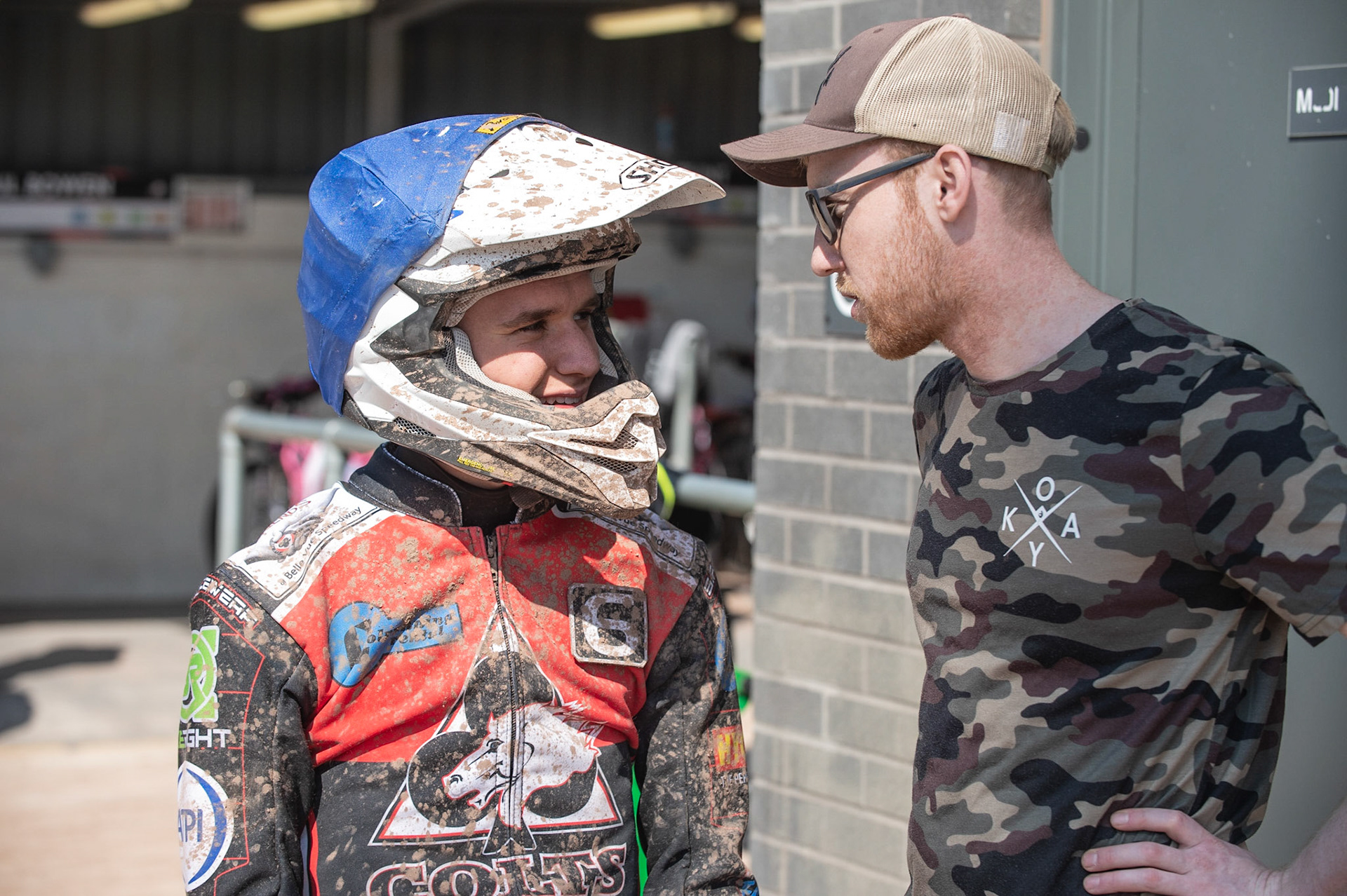 Photo: Ian Charles

Ben Rathbone (left) chats with Paul Bowen 

Belle Vue Colts v Stoke Potters, National League, Belle Vue National Speedway Stadium, Manchester, Friday 19  April  2019
