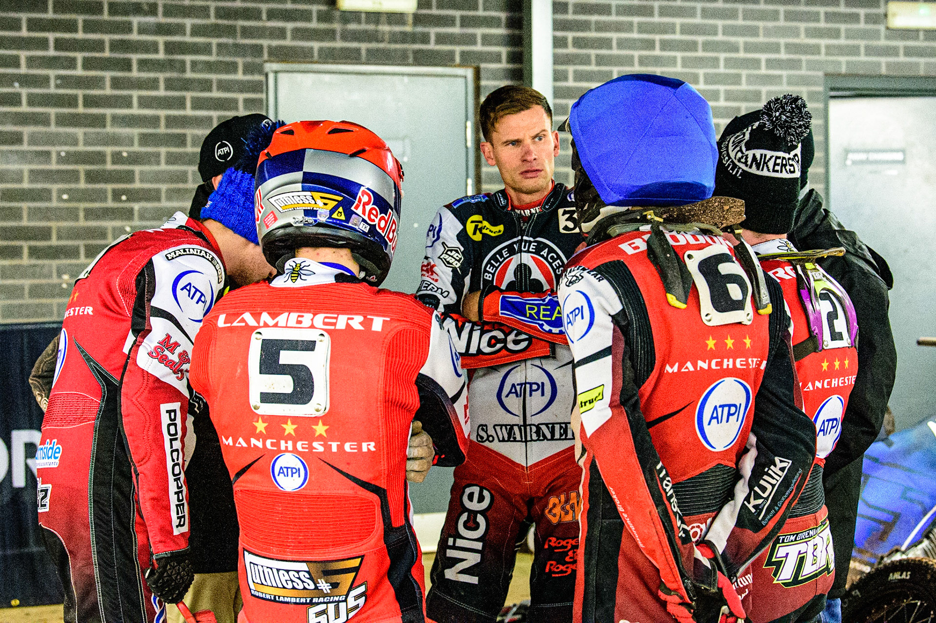Belle Vue ATPI Aces  team meeting during the SGB Premiership Grand Final 1st leg between Belle Vue Aces and Sheffield Tigers at the National Speedway Stadium, Manchester on Monday 10th October 2022. (Credit: Ian Charles | MI News)