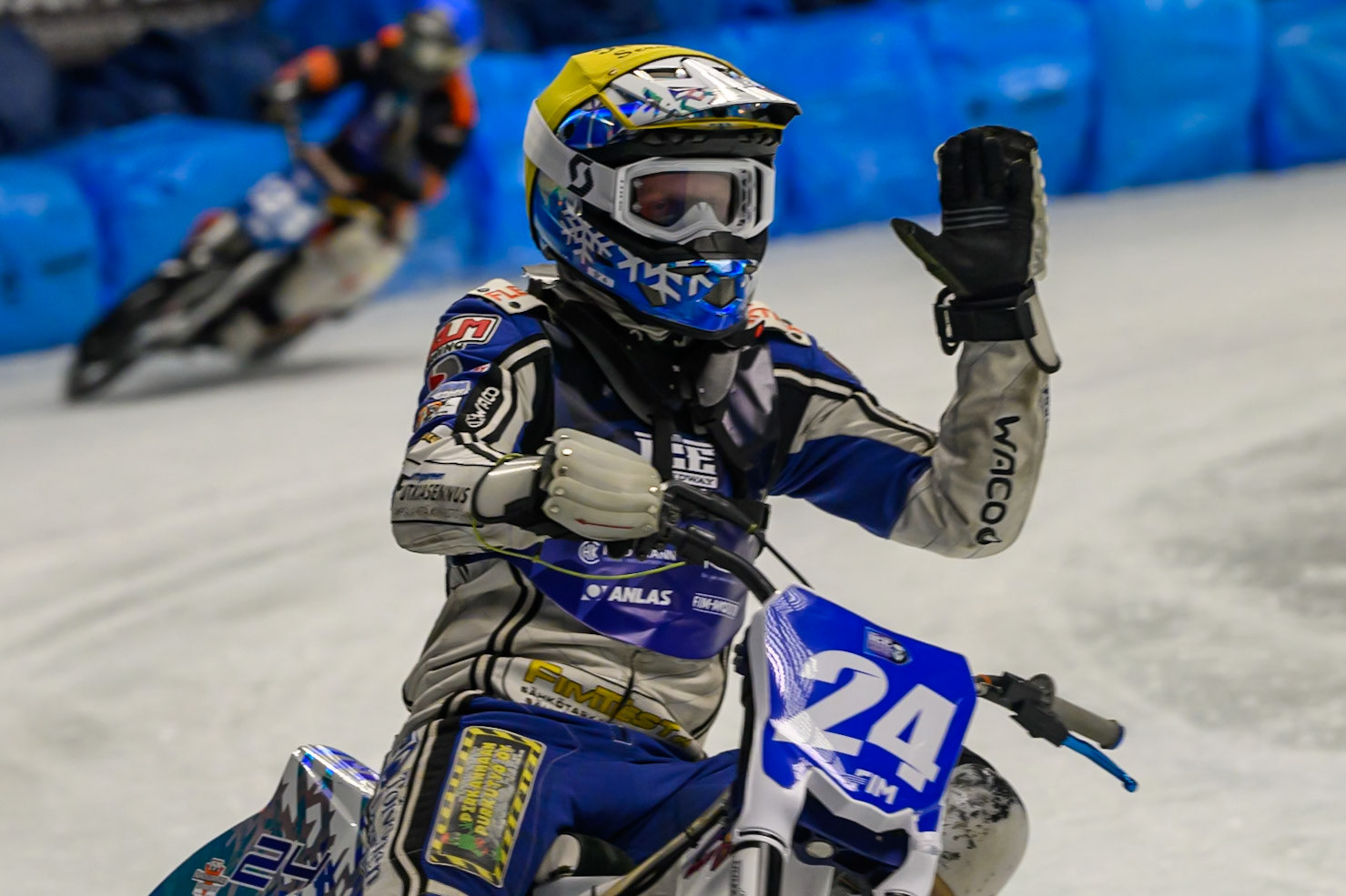 Max Koivula (24) of Finland  waves to the fans after his win during the Ice Speedway Gladiators World Championship Final 1 at Max-Aicher-Arena, Inzell on Saturday 14th March 2026. (Photo: Ian Charles | MI News)