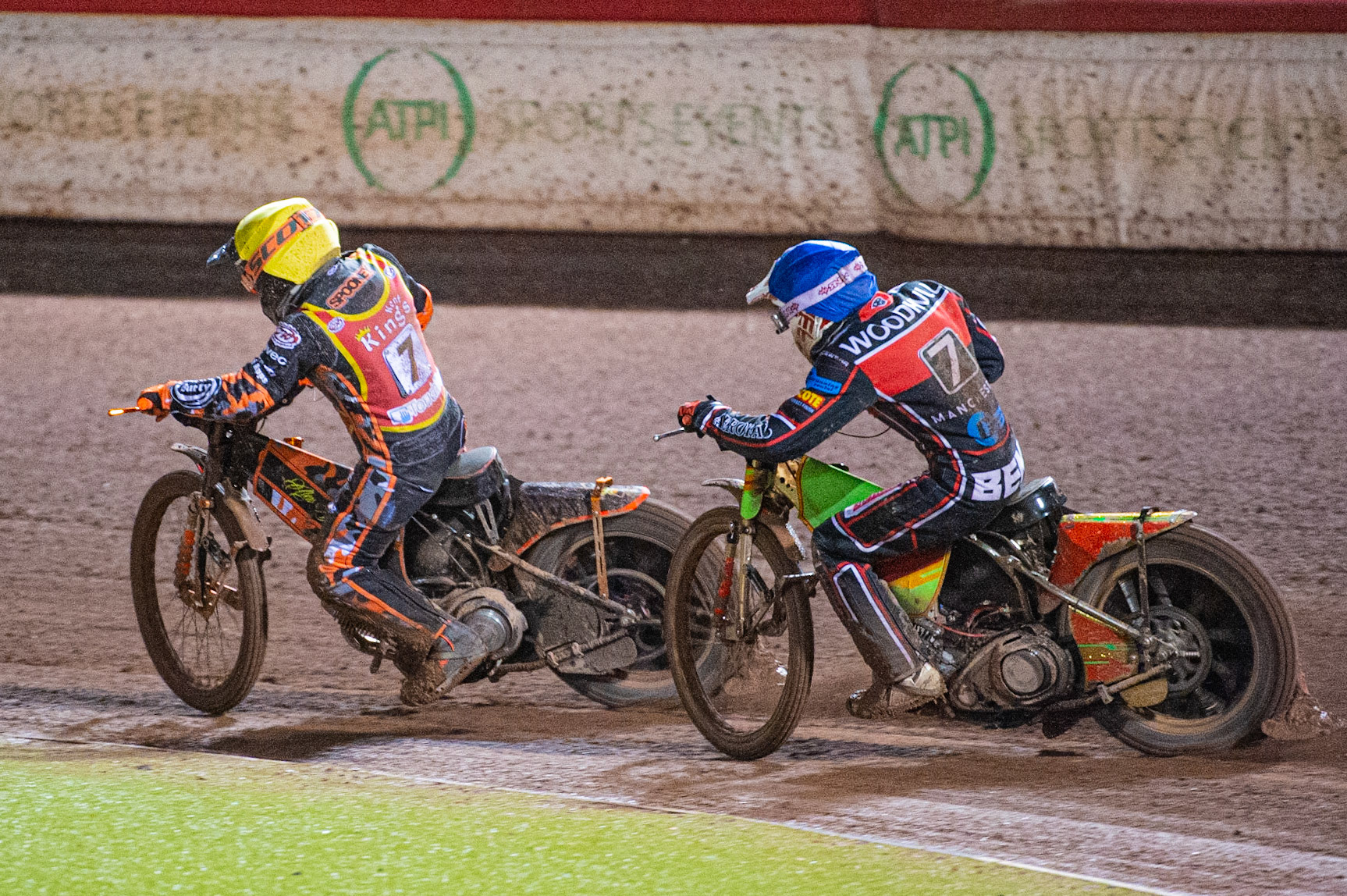 Photo: Ian Charles

Alex Spooner (Yellow) leads Ben Woodhull   (Blue)

Belle Vue Colts v Kent Kings, SGB National League Play Offs, Semi Final 1st Leg, Belle Vue National Speedway Stadium, Manchester, Friday 4  October  2019