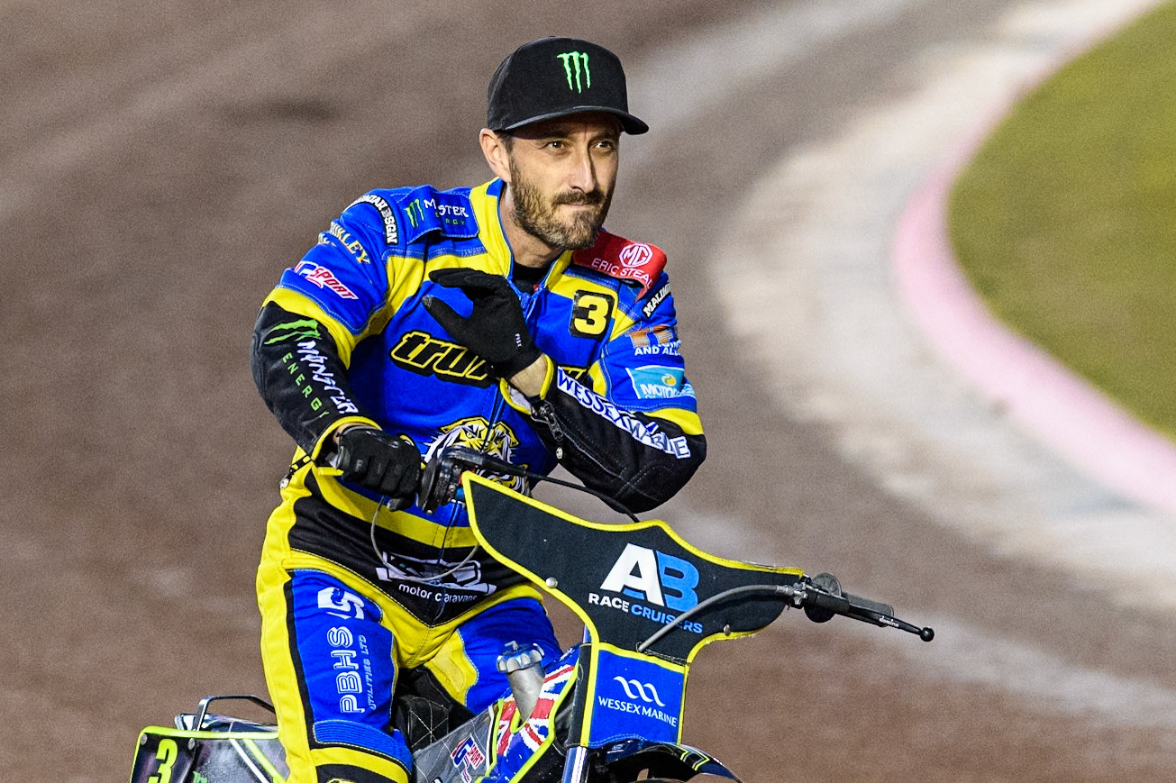 Sheffield Tigers' Chris Holder on the parade lap during the Rowe Motor Oil Premiership Play Off Semi Final 2, 1st Leg match between Belle Vue Aces and Sheffield Tigers at the National Speedway Stadium, Manchester on Monday 16th September 2024. (Photo: Ian Charles | MI News)