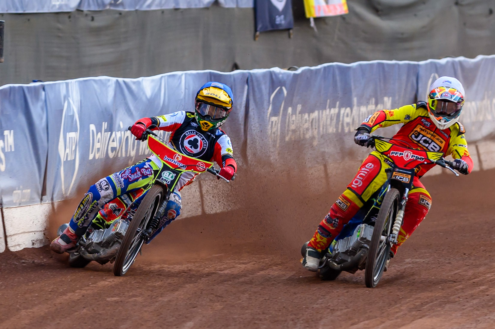 Mitch McDiarmid, Guest Rider for Belle Vue Aces in Blue leading Nick Morris of Leicester Lions in White during the Rowe Motor Oil Premiership match between Belle Vue Aces and Leicester Lions at the National Speedway Stadium, Manchester on Monday 3rd August 2026. (Photo: Ian Charles | MI News)