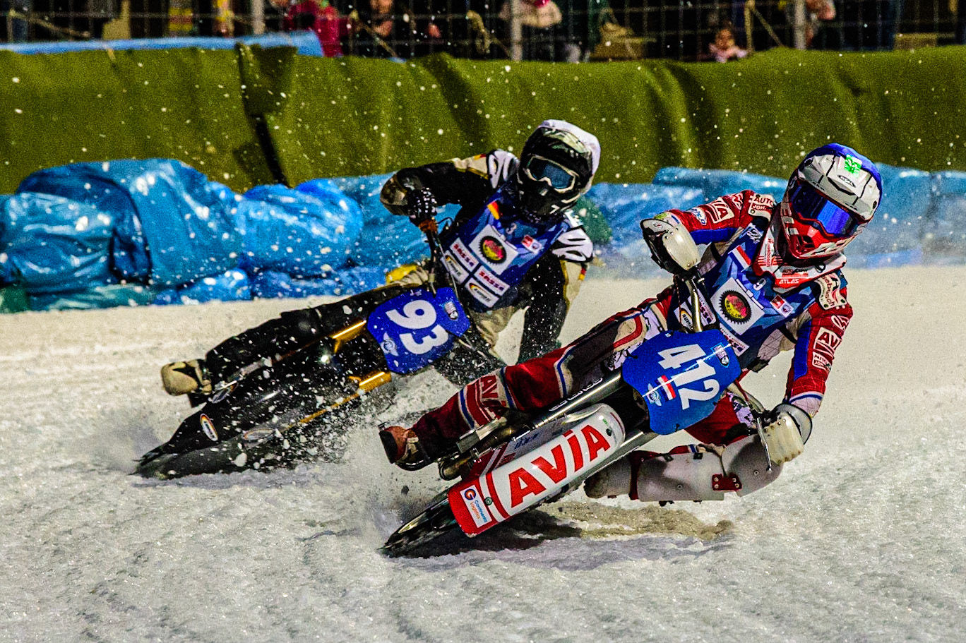 Niek Schaap (Blue) leads Franz Mayerbüchler (White) during the German Individual Ice Speedway Championship at Horst-Dohm-Eisstadion, Berlin on Friday 3rd March 2023. (Photo: Ian Charles | MI News)
