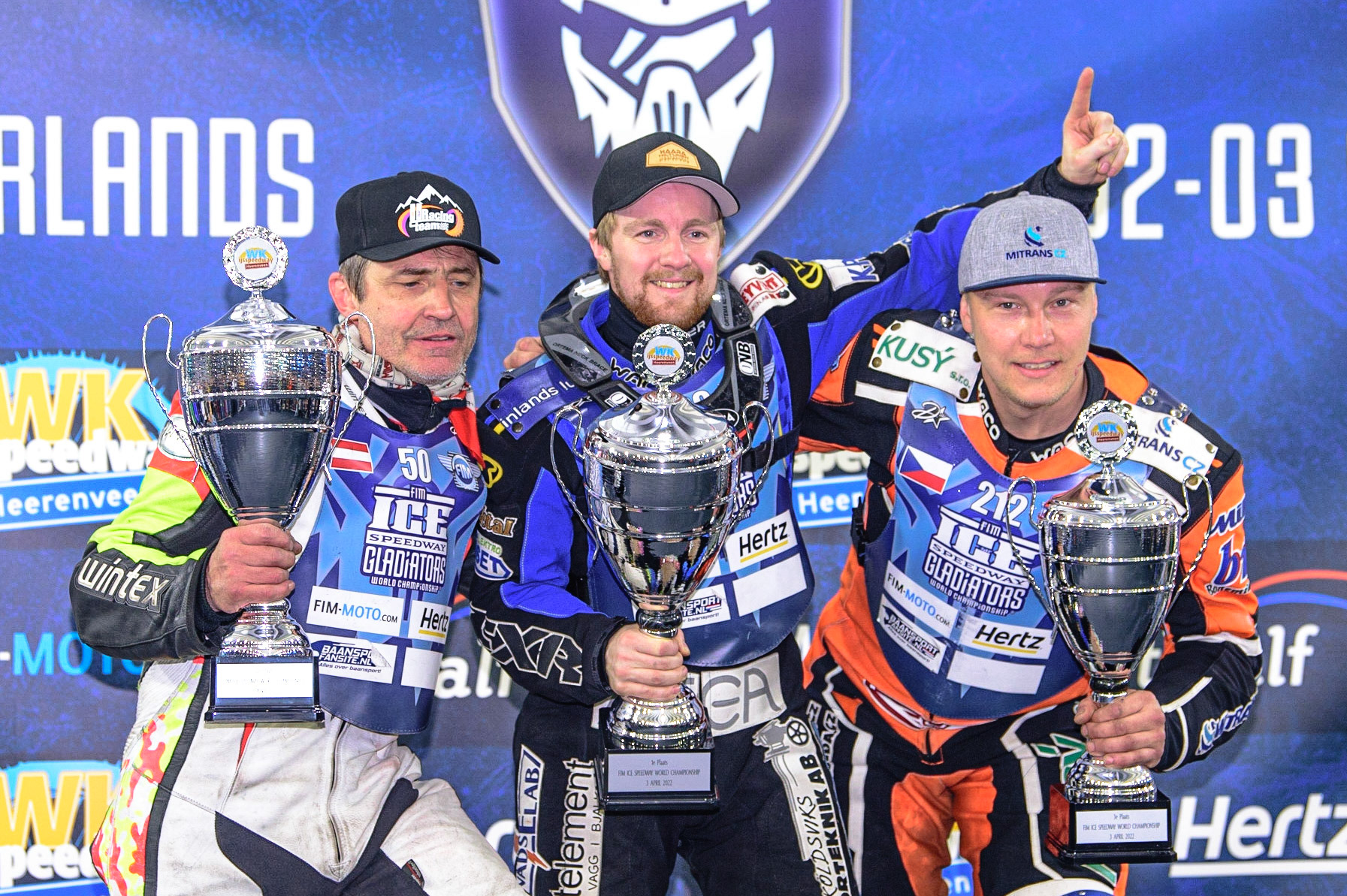 HEERENVEEN, NL.  Sunday Top 3 (l-r) Harald Simon (50) (2nd), Martin Hååruhiltunen (199)  (winner), Lukas Hutla (212) (3rd) during the FIM Ice Speedway Gladiators World Championship Final 4 at Ice Rink Thialf, Heerenveen on Sunday  3 April 2022. (Credit: Ian Charles | MI News)