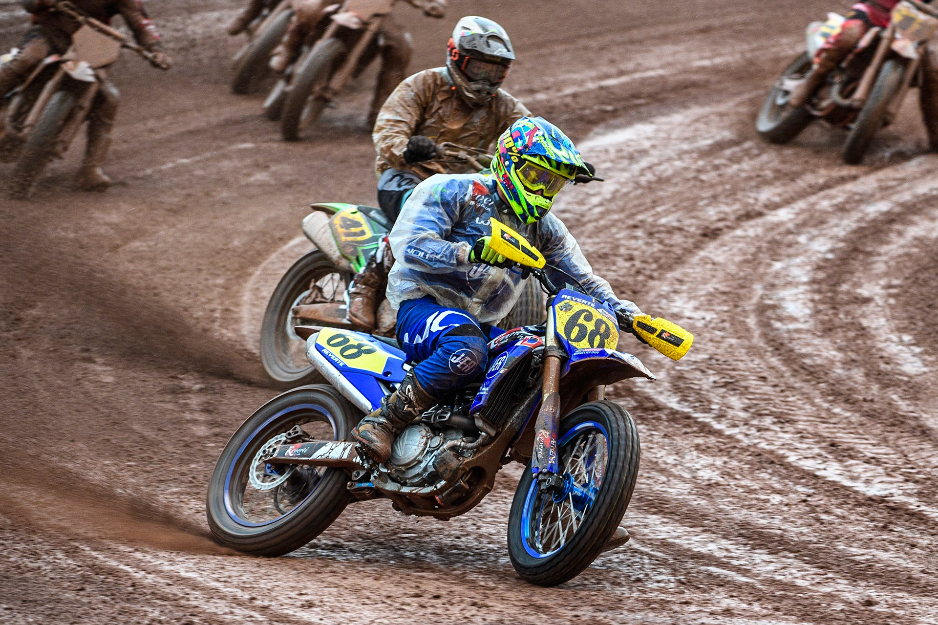 Eric Reverté (68) from Spain leads Sébastien Jeanpierre (41) from France during the FIM World Flat Track Championship Round 1 at the National Speedway Stadium, Manchester on Saturday 5th August 2023. (Photo: Ian Charles | MI News)