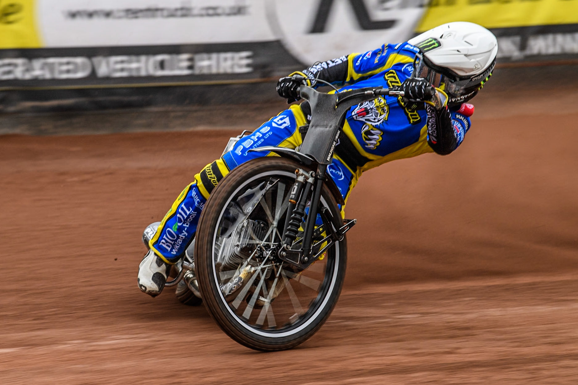 Sheffield Tigers' Tai Woffinden in action during the Rowe Motor Oil Premiership KO Cup Quarter Final 1st Leg between Belle Vue Aces and Sheffield Tigers at the National Speedway Stadium, Manchester on Monday 1st April 2024. (Photo: Ian Charles | MI News)