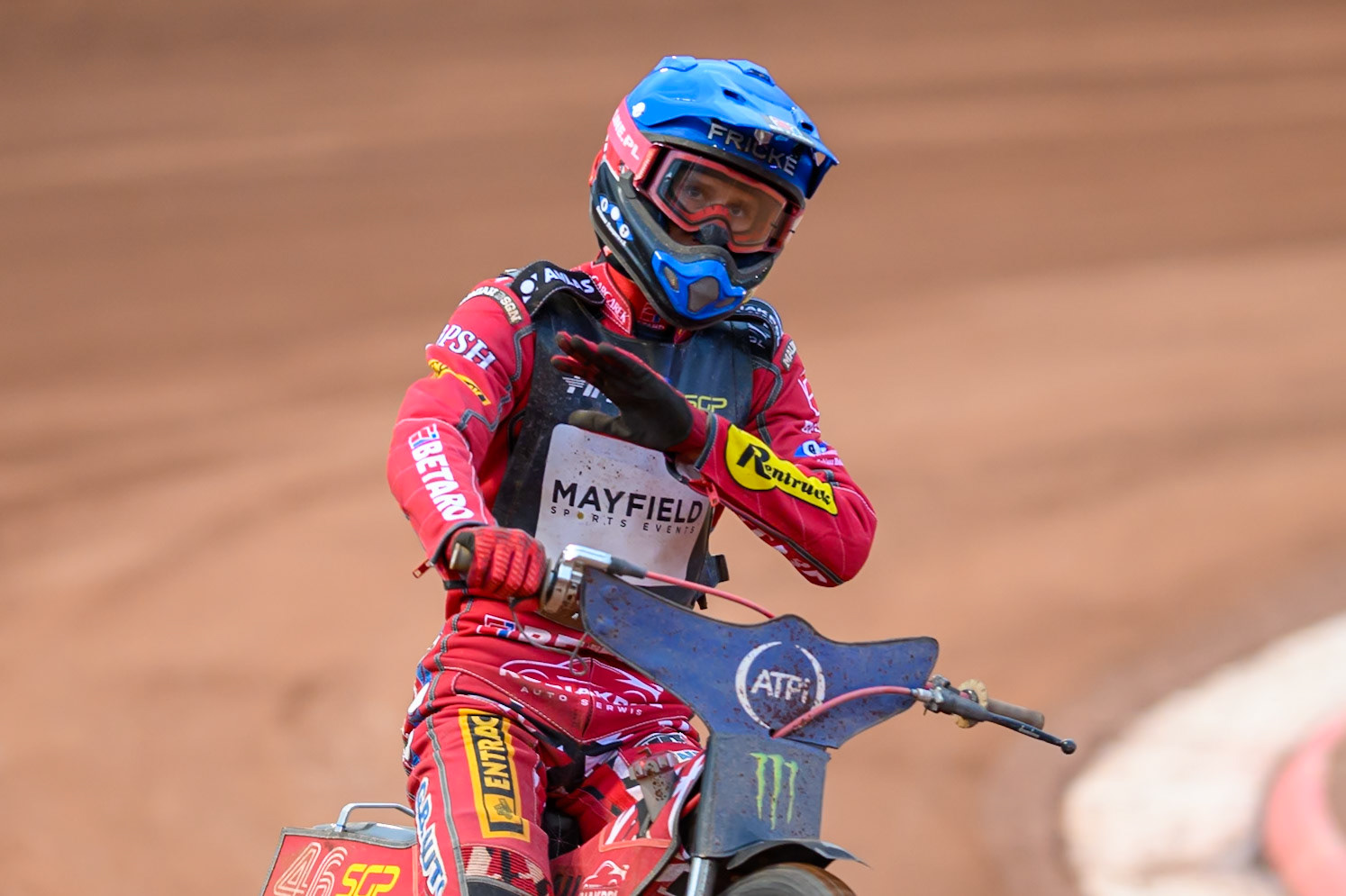 Max Fricke (46) of Australia waves to the fans after his final race of the day during the ATPI  FIM Speedway GP of Manchester at the National Speedway Stadium, Manchester on Saturday 6th June 2026. (Photo: Ian Charles | MI News)
