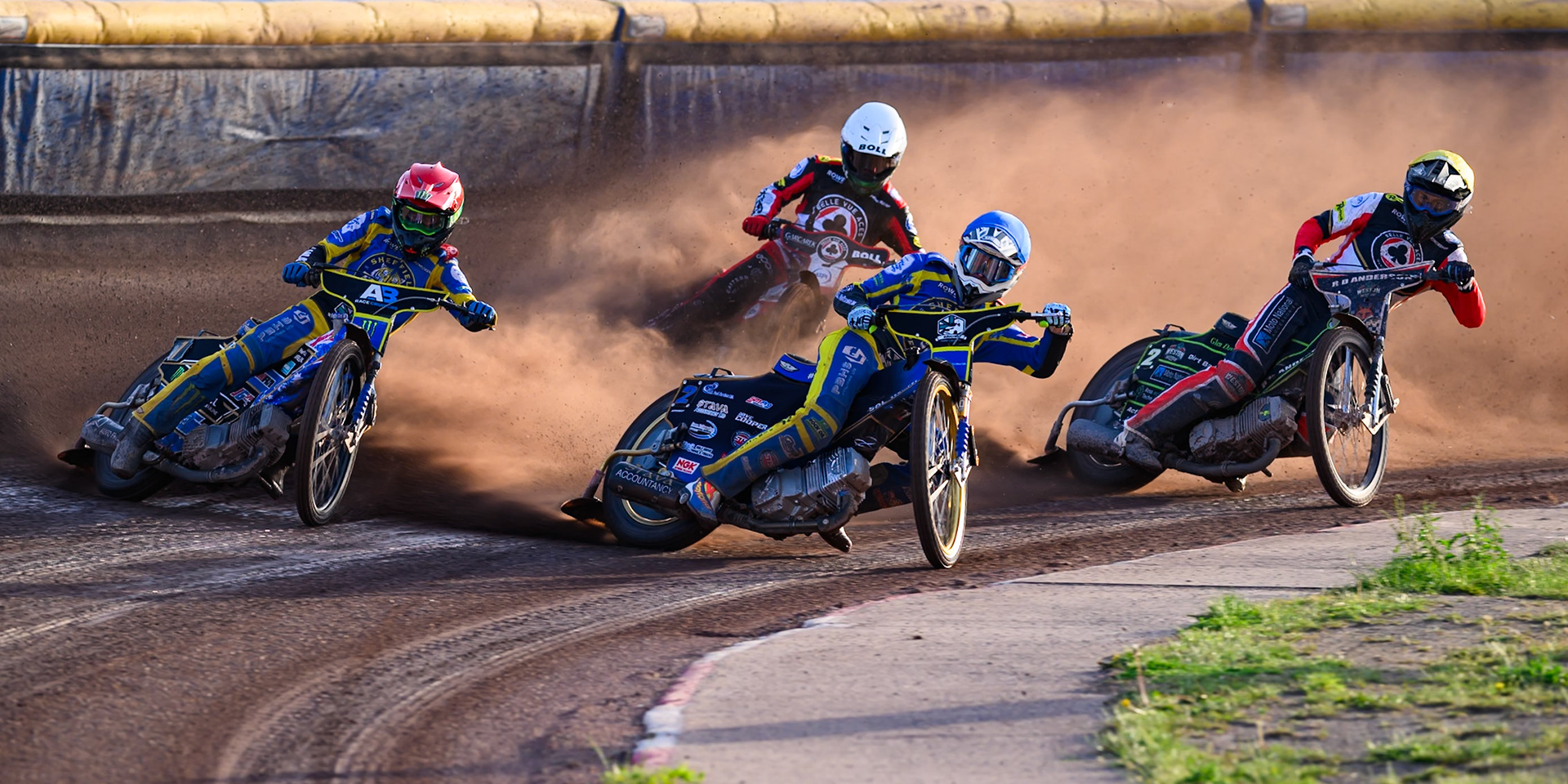 Anders Rowe of Sheffield Tigers in Yellowleading Jack Holder of Sheffield Tigers in Red Kye Thomson, Guest Rider for Belle Vue Aces in Yellow and Brady Kurtz of Belle Vue Aces in White during the Rowe Motor Oil Premiership match between Sheffield Tigers and Belle Vue Aces at Owlerton Stadium, Sheffield on Monday 25th May 2026. (Photo: Ian Charles | MI News)