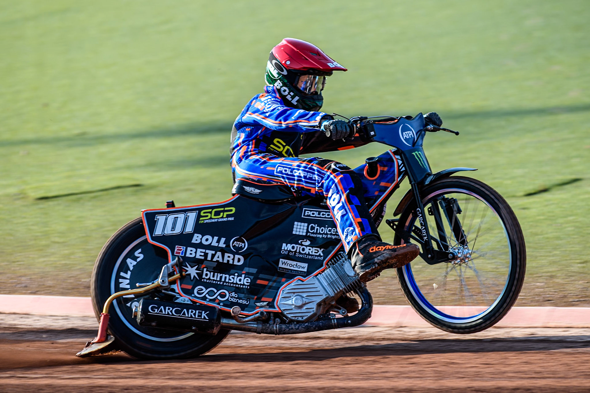 Brady Kurtz (101) of Australia in action during the ATPI FIM Speedway Grand Prix Round 5 at the National Speedway Stadium, Manchester, on Saturday 14th June 2025. (Photo: Ian Charles | MI News)