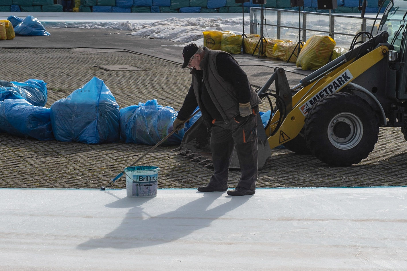 BERLIN GERMANY  - March 1   Marking the inside line during the Ice Speedway of Nations at the Horst-Dohm-Eisstadion, Berlin,  on Sunday 1 March 2020. (Credit: Ian Charles | MI News)