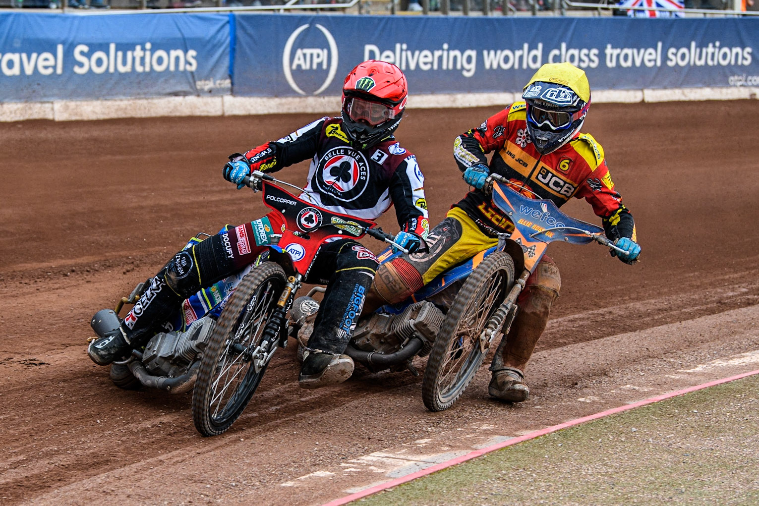 Jaimon Lidsey (Red) in front of Jake Allen (Yellow) during the Sports Insure Premiership match between Belle Vue Aces and Leicester Lions at the National Speedway Stadium, Manchester on Monday 28th August 2023. (Photo: Ian Charles | MI News)