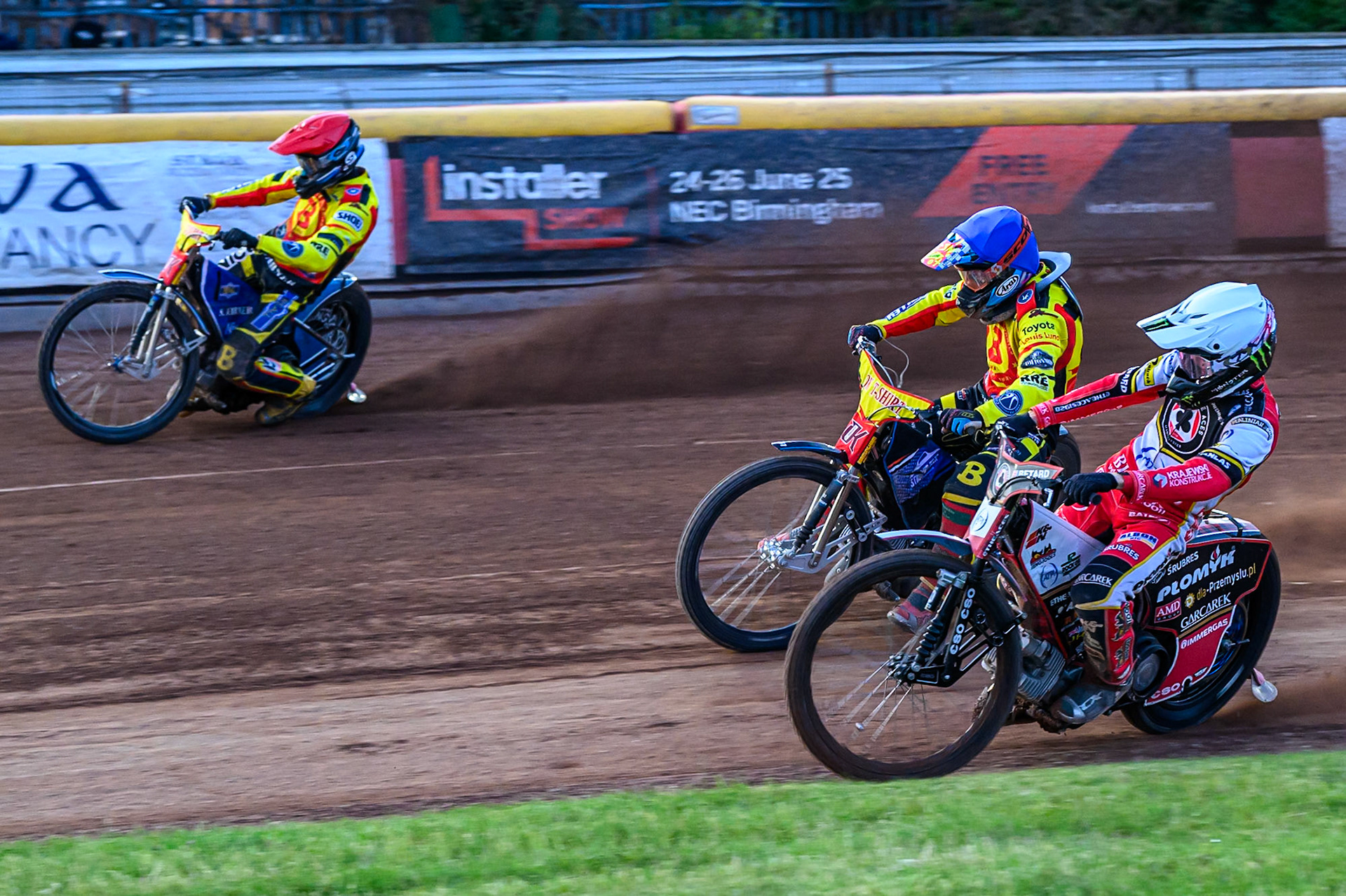 Belle Vue Aces' Dan Bewley in White on the inside  Birmingham Brummies' Jonas Jeppesen in Blue and Birmingham Brummies' Matej Zagar in Red during the Rowe Motor Oil Premiership match between Birmingham Brummies and Belle Vue Aces at Perry Bar Stadium, Birmingham on Monday 2nd June 2025. (Photo: Ian Charles | MI News)