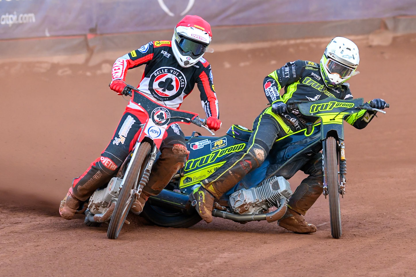 Peter Kildemand of Belle Vue Aces under pressure from Tom Brennan of Ipswich Witches in White during the Rowe Motor Oil Premiership match between Belle Vue Aces and Ipswich Witches at the National Speedway Stadium, Manchester on Saturday 20th June 2026. (Photo: Ian Charles | MI News)