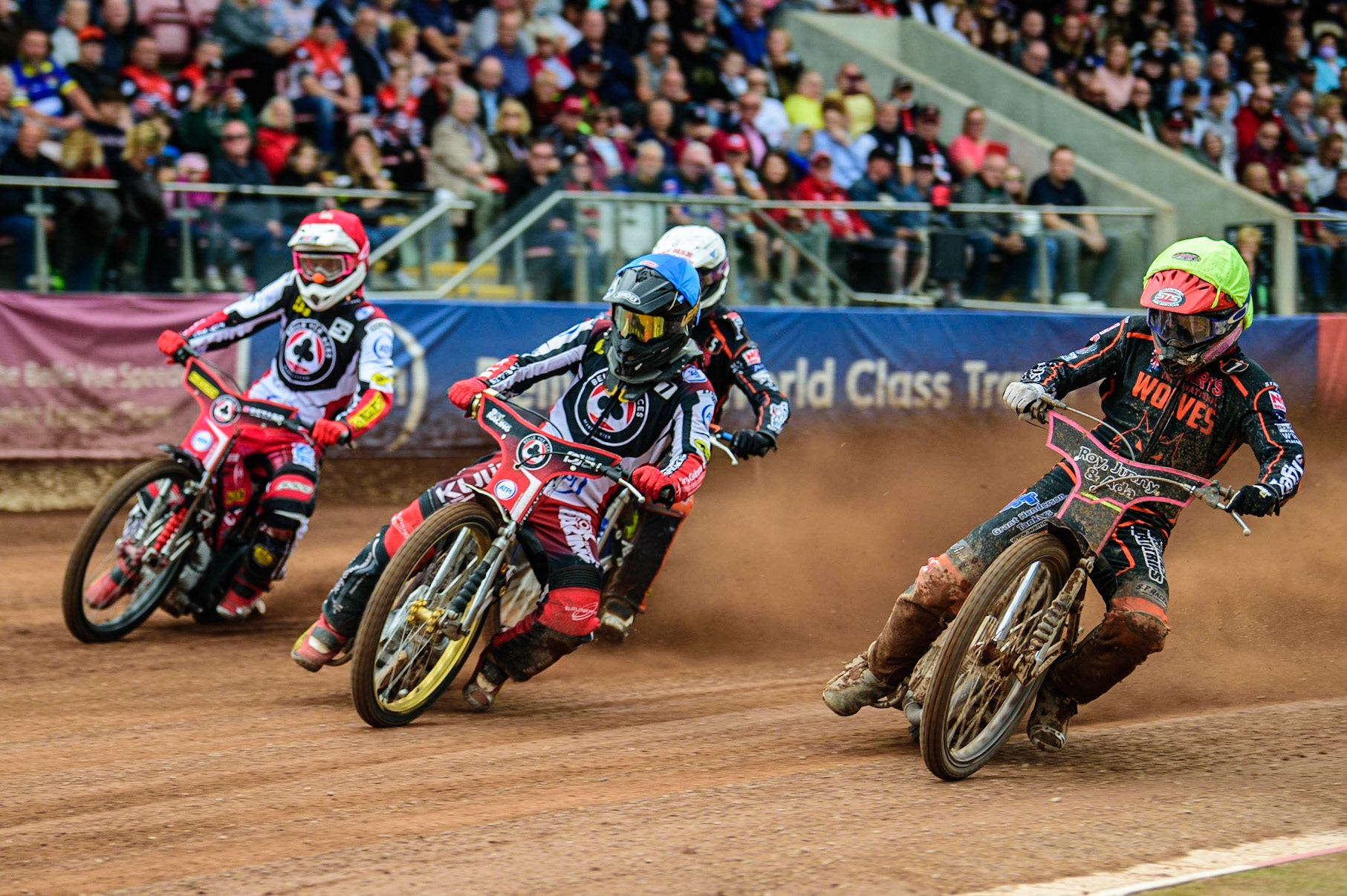 Norick Blödorn  (Blue) outside Leon Flint  (Yellow) with Max Fricke  (Red) and Nick Morris (White) behind during the SGB Premiership match between Belle Vue Aces and Wolverhampton Wolves at the National Speedway Stadium, Manchester on Monday 29th August 2022. (Credit: Ian Charles | MI News)