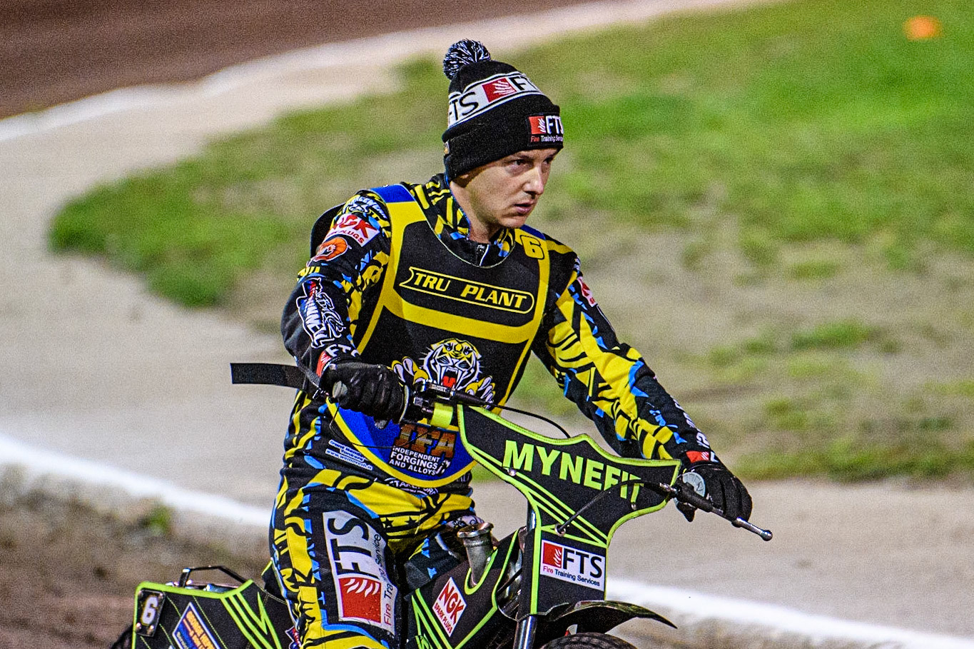 Jye Etheridge on the parade lap during the Sports Insure Premiership Grand Final Second Leg match between Sheffield Tigers and Ipswich Witches at Owlerton Stadium, Sheffield on Thursday 5th October 2023. (Photo: Ian Charles | MI News)
