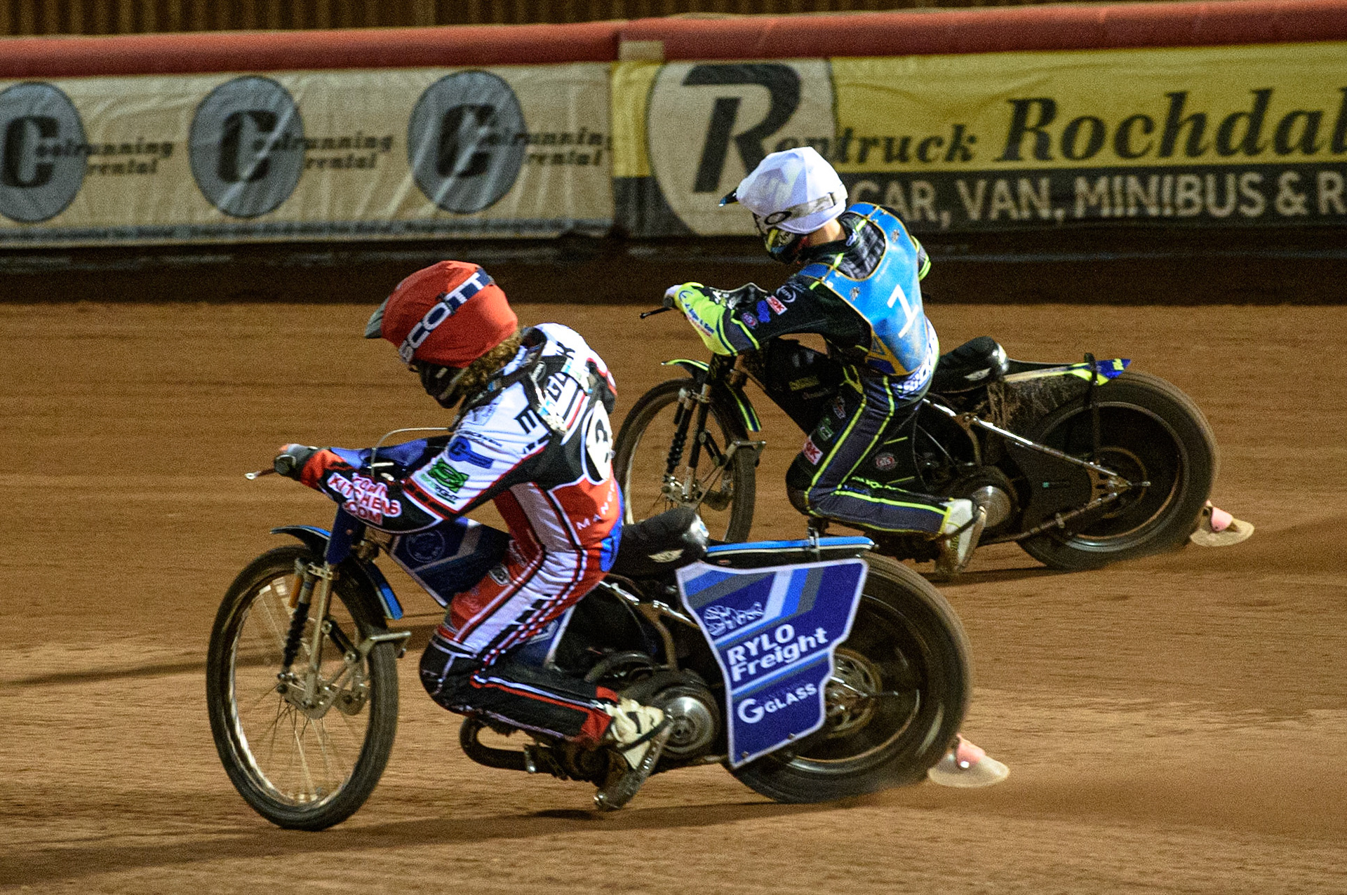 MANCHESTER, UK. AUGUST 20TH \bv3\ (Red) inside \kd1\ (White) during the National Development League match between Belle Vue Aces and Armadale Devils at the National Speedway Stadium, Manchester on Friday 20th August 2021. (Credit: Ian Charles | MI News)