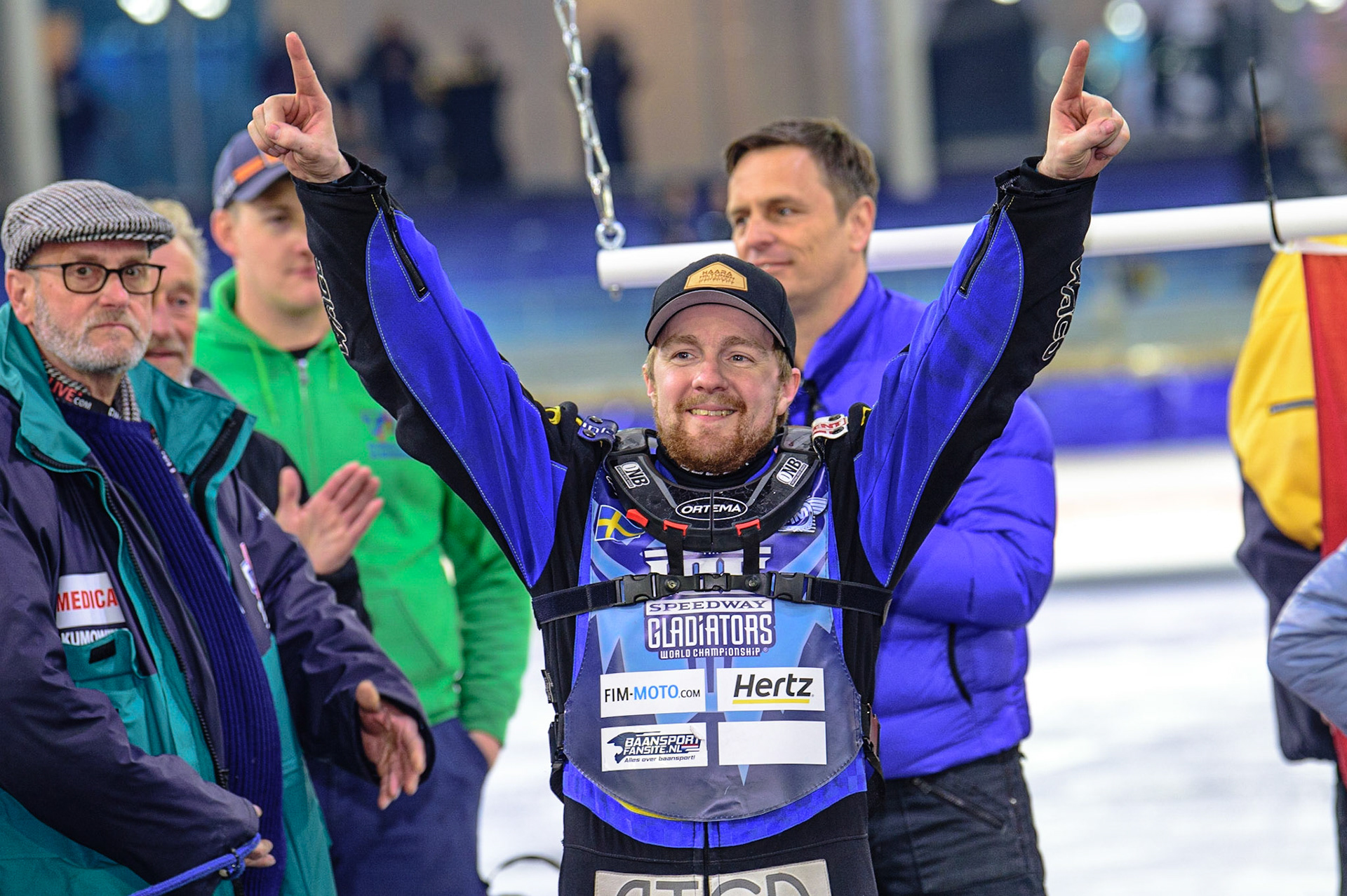 HEERENVEEN, NL. “I’m The Champion!” Martin Hååruhiltunen (199)  celebrates  during the FIM Ice Speedway Gladiators World Championship Final 4 at Ice Rink Thialf, Heerenveen on Sunday  3 April 2022. (Credit: Ian Charles | MI News)