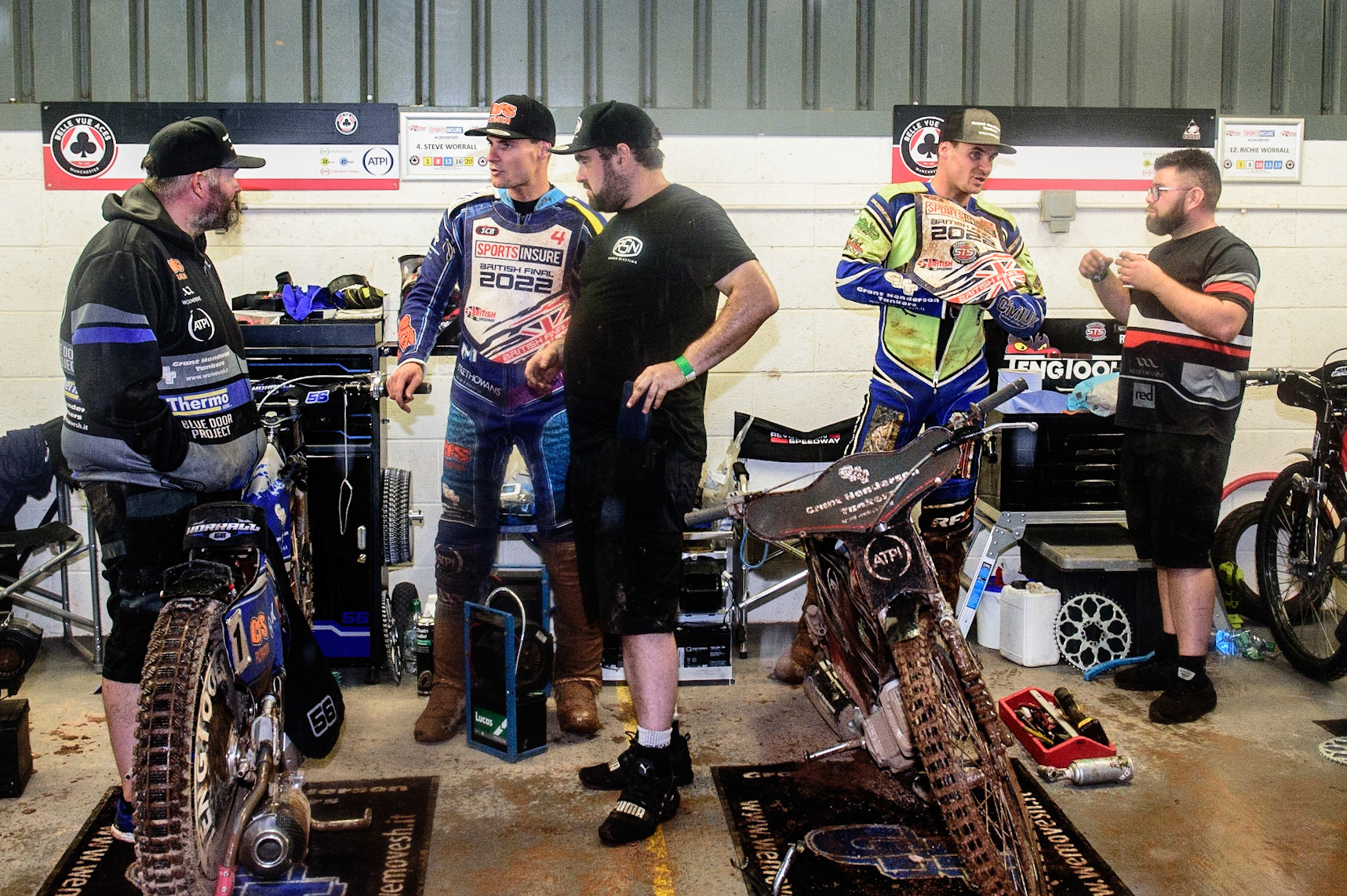 Steve Worrall  (left) and Richie Worrall  with their teams discuss the situation around the meeting during the Sports Insure British Speedway Championship Final at the National Speedway Stadium, Bellevue, Manchester, England on Monday 1st August 2022. (Photo by: Ian Charles | MI News)