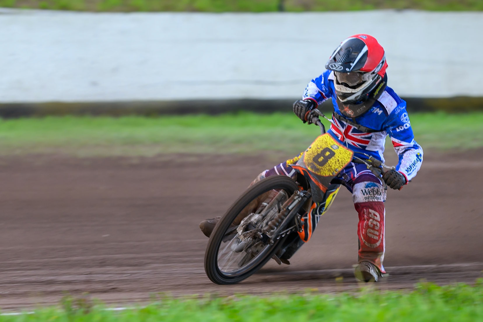 Zach Wajtknecht (8) of Great Britain in action  during the FIM Long Track of Nations 2026 at the Speed Centre Roden in the Netherlands on Sunday 20th September 2026. (Photo: Ian Charles | MI News)