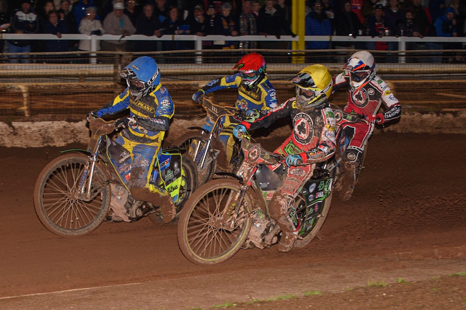 SHEFFIELD, UK. OCT 4THCharles Wright  (Yellow) inside Troy Batchelor  (Blue) with Jack Holder  (Red) and Steve Worrall  (White) behind during the SGB Premiership Semi Final Playoff 1st Leg between Sheffield Tigers and Belle Vue Aces at Owlerton Stadium, Sheffield on Monday 4th October 2021. (Credit: Ian Charles | MI News)
