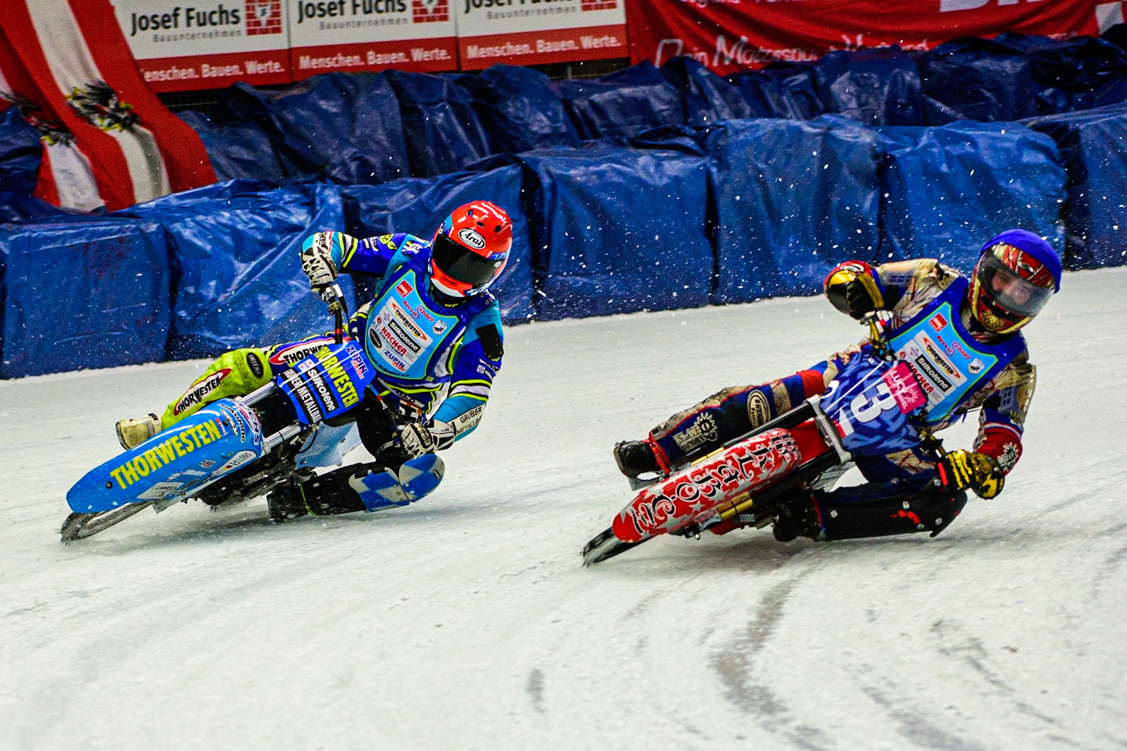 Antonin Klatovsky (Blue) inside Günther Bauer (Red) during the Race of Legends at the Max-Aicher-Arena, Inzell on Friday 17th March 2023. (Photo: Ian Charles | MI News)