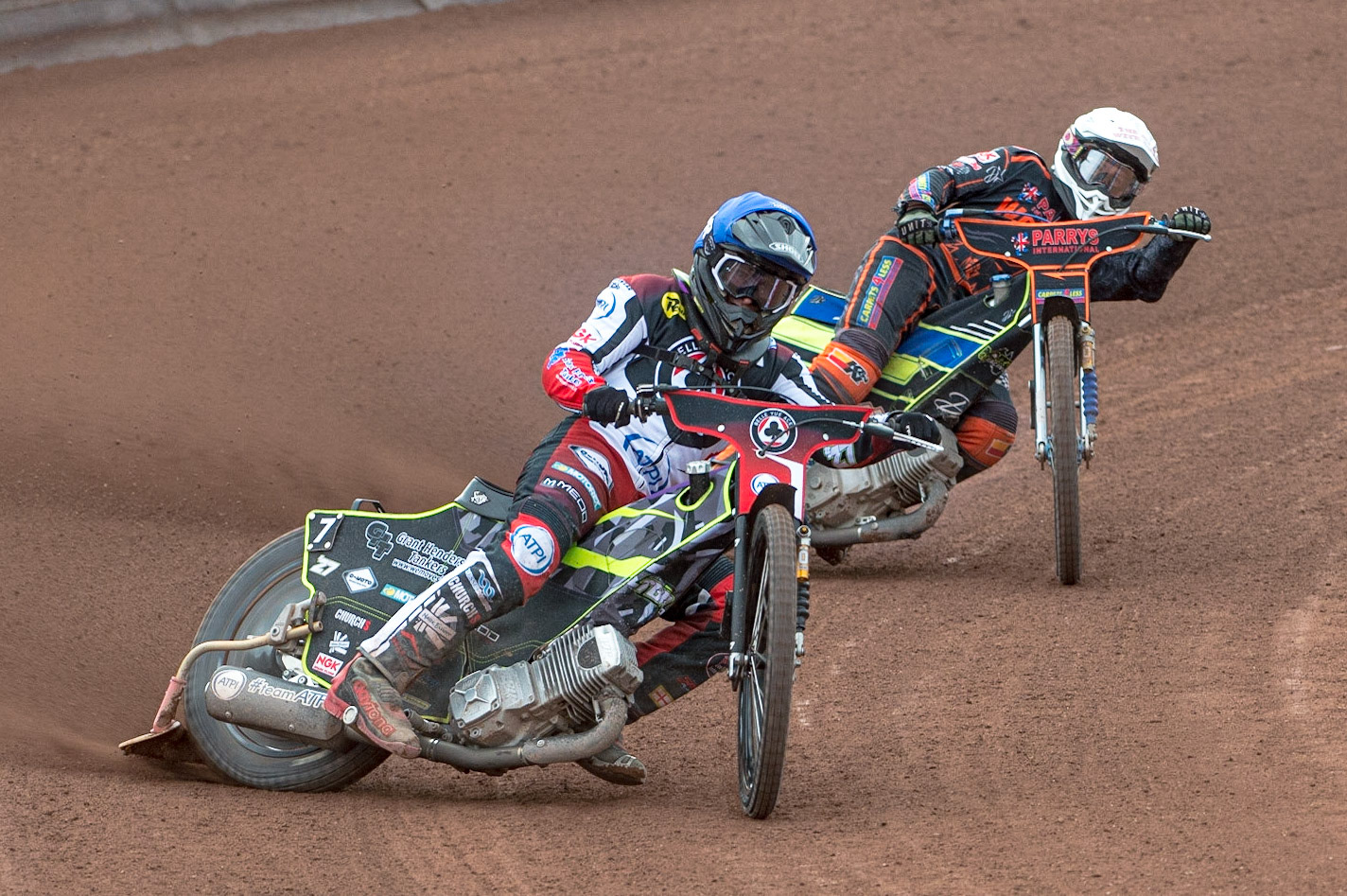 MANCHESTER, UK. JUN 13TH Tom Brennan  (Blue) leads Nick Morris  (White) during the SGB Premiership match between Belle Vue Aces and Wolverhampton  Wolves at the National Speedway Stadium, Manchester on Monday 13th June 2022. (Credit: Ian Charles | MI News)