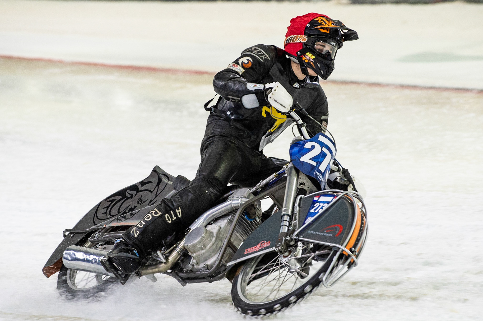 Photo: Ian Charles

Jimmy Tuinstra in action 

Roelof Thijs Bokaal, Ice Rink Thialf, Heerenveen, Netherlands Friday  29  March  2019