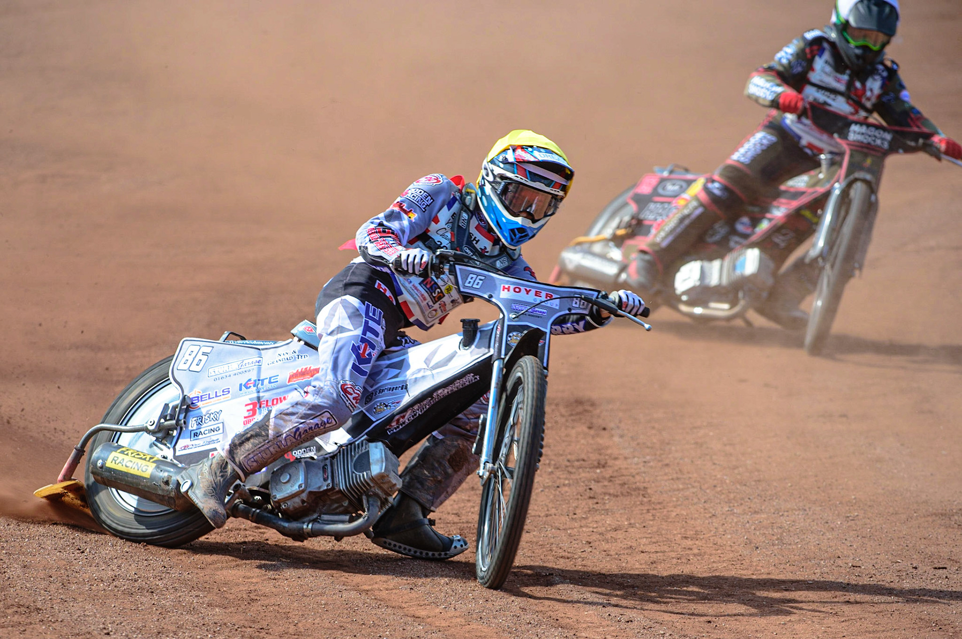 MANCHESTER, UK. JUN 3RD Sonny Springer (86)  (Yellow) leads Ashton Vale (152) (White) during the British Youth Speedway Championship (Round 4)  at the National Speedway Stadium, Manchester on Friday 3rd June 2022. (Credit: Ian Charles | MI News)