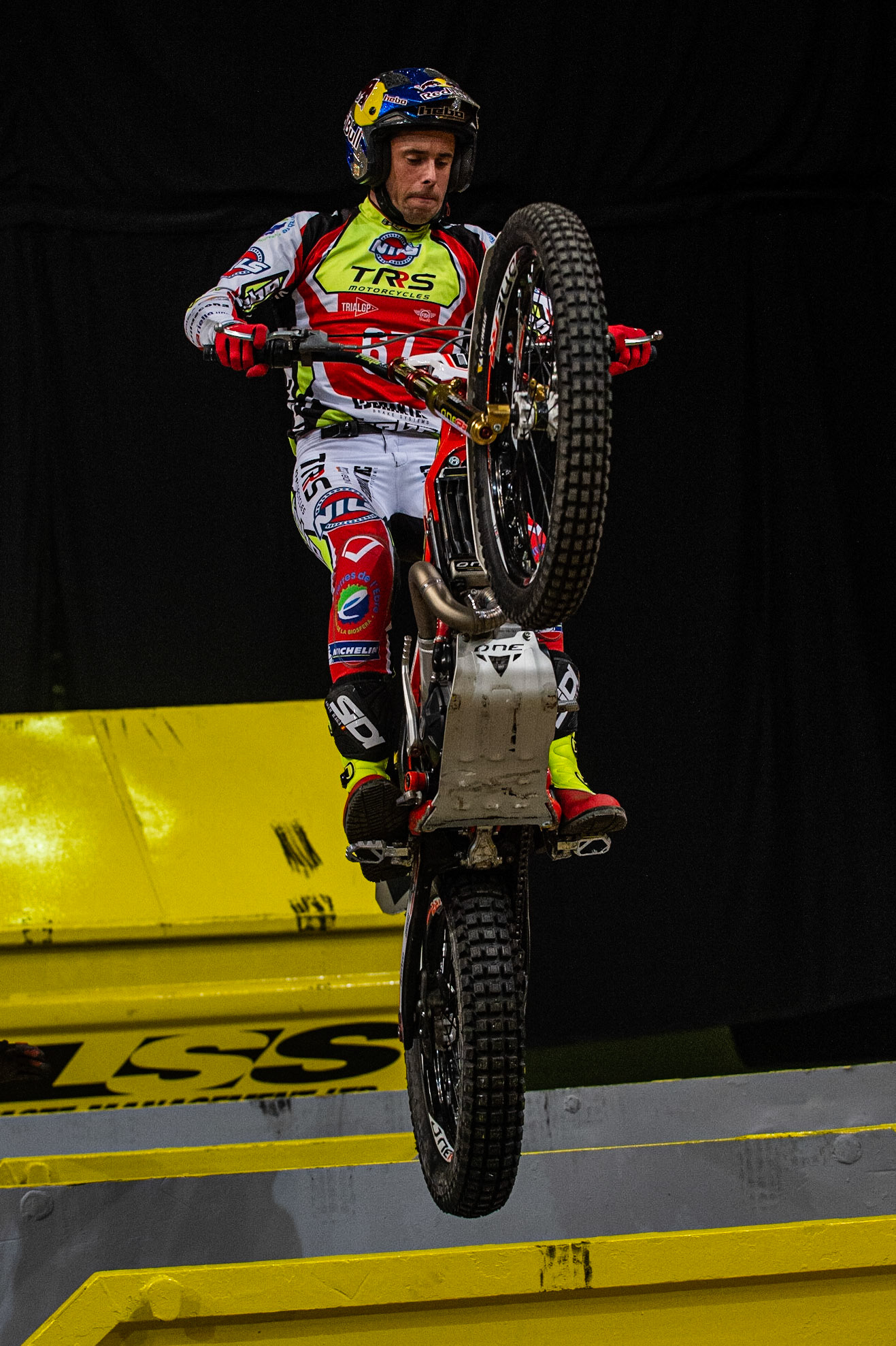 SHEFFIELD, ENGLAND  - DECEMBER 28TH   Adam Raga, Spain (TRRS) on the final section of the final during the 25th Anniversary Sheffield Indoor Trial at the FlyDSA Arena, Sheffield on Saturday 28th December 2019. (Credit: Ian Charles | MI News)