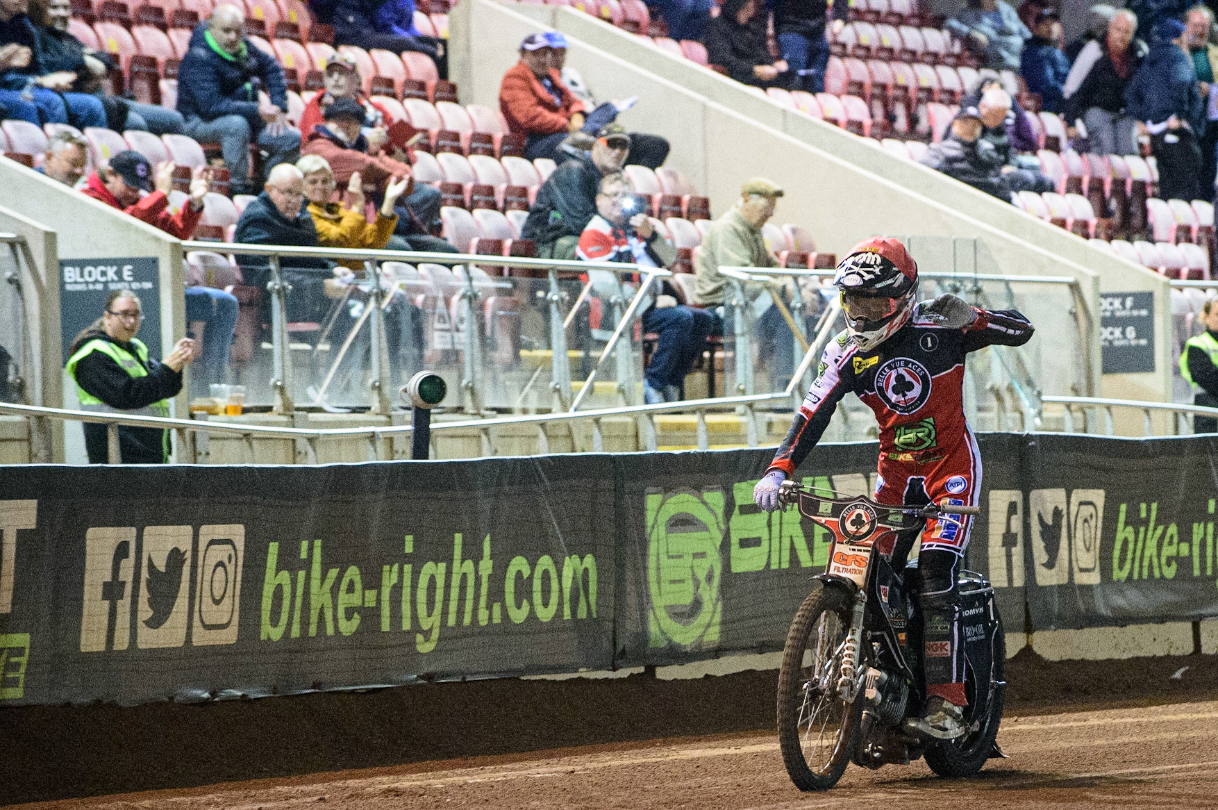 MANCHESTER, UK. SEPT 13TH  Dan Bewley  acknowledges the crows after his win during the SGB Premiership match between Belle Vue Aces and King's Lynn Stars at the National Speedway Stadium, Manchester on Monday 13th September 2021. (Credit: Ian Charles | MI News)