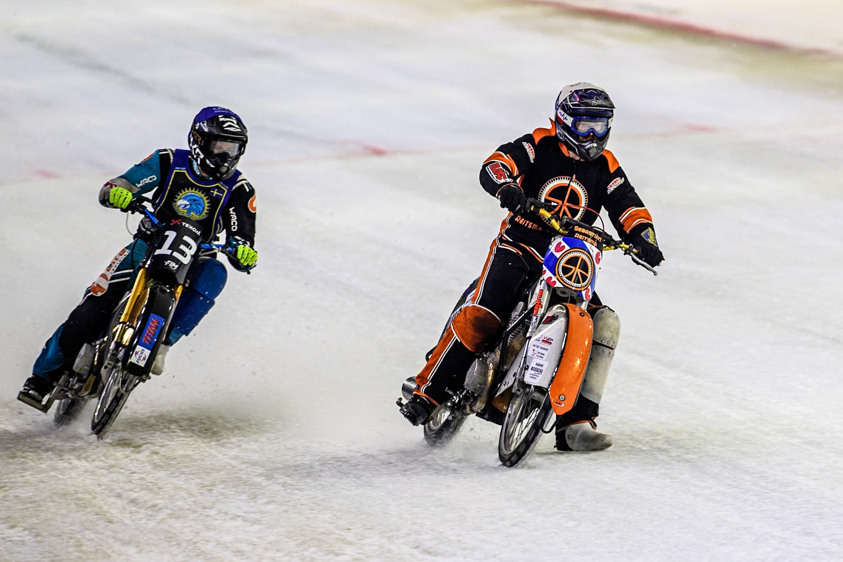 Sebastian Reitsma of The Netherlands in White rides inside Filip Jäger of Sweden in Blue during the Roelof Thijs Bokaal at Ice Rink Thialf, Heerenveen, The Netherlands on Friday 5th April 2024. (Photo: Ian Charles | MI News)
