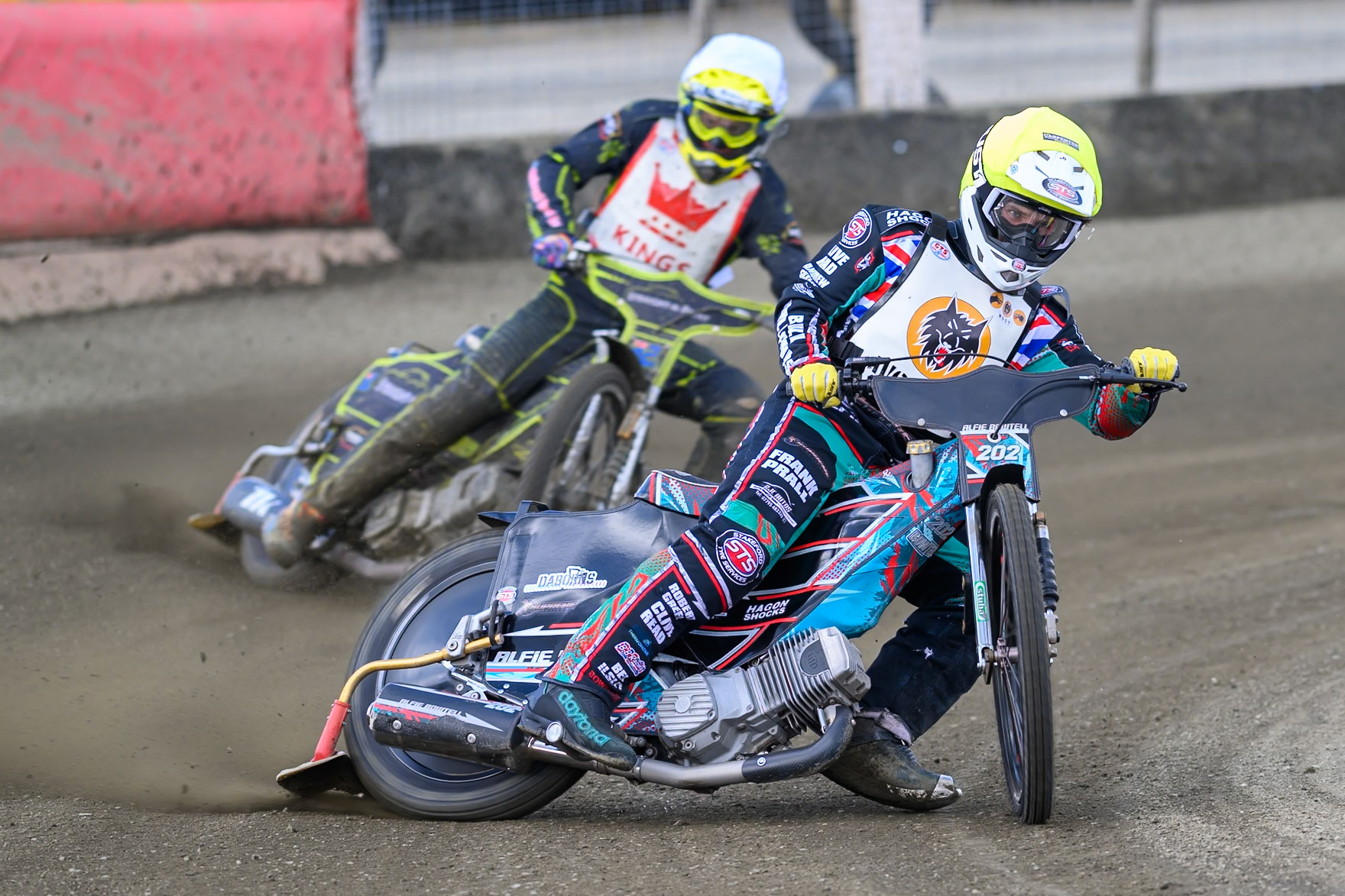 Alfie Bowtell of 'The Wolves'  in Yellow leading Ben Whalley of 'The Kings'  in White during the Regina Chains Fours at Buxton Speedway, Buxton on Sunday 5th April 2026. (Photo: Ian Charles | MI News)
