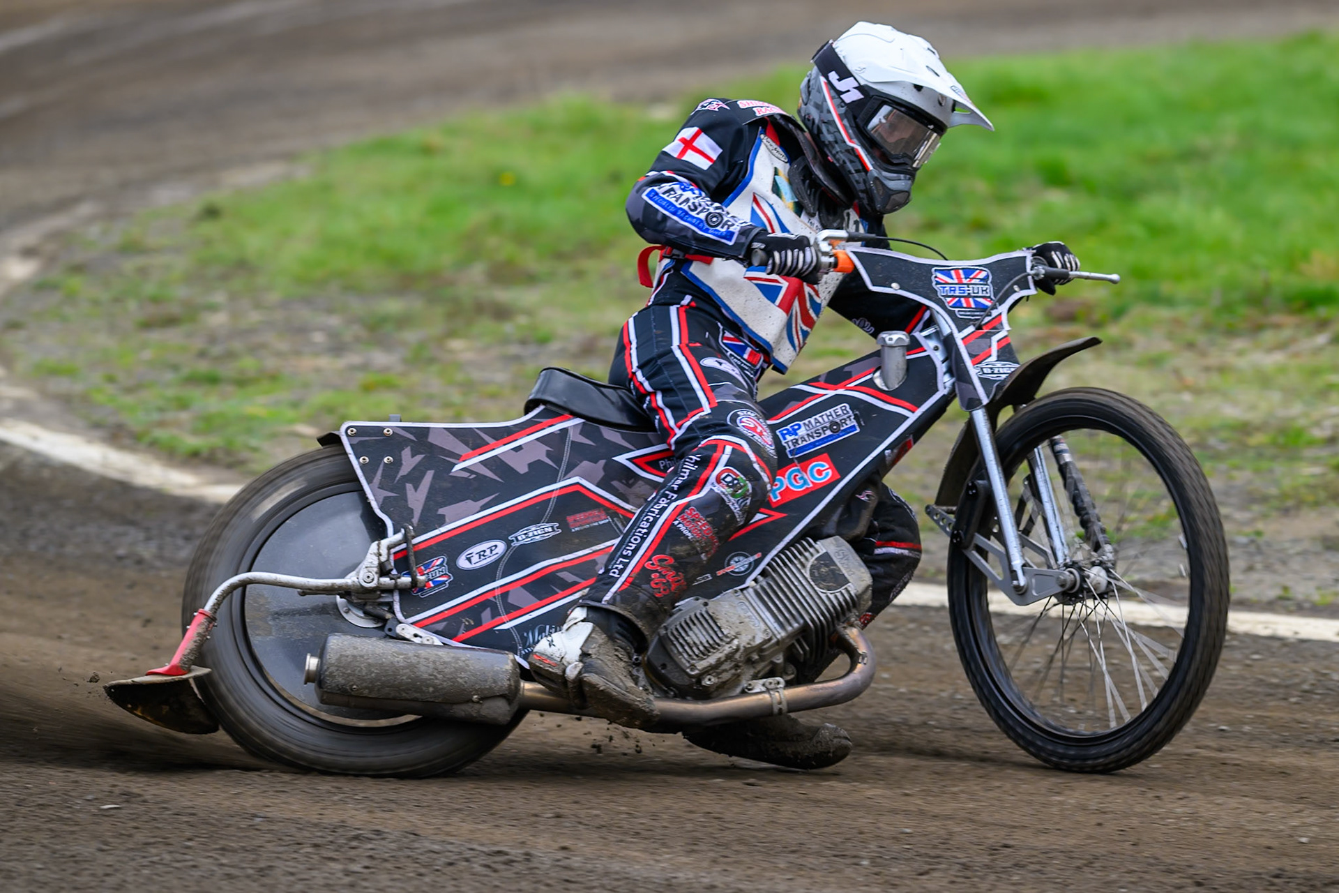 Jack Shimelt in action during the Derbyshire Open at Hi-Edge Speedway, Buxton on Sunday 27th September 2026. (Photo: Ian Charles | MI News)