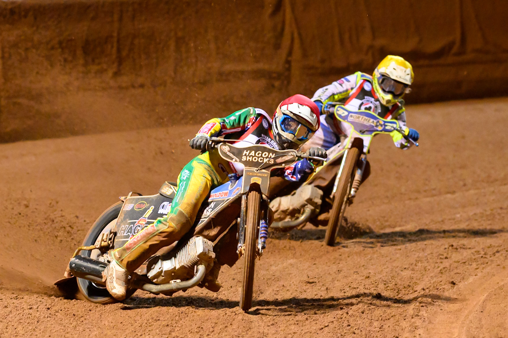Jason Doyle  in Red leading Chris Harris in Yellow during the Peter Craven Memorial Trophy at the National Speedway Stadium, Manchester, on Monday 16th March 2026. (Photo: Ian Charles | MI News)
