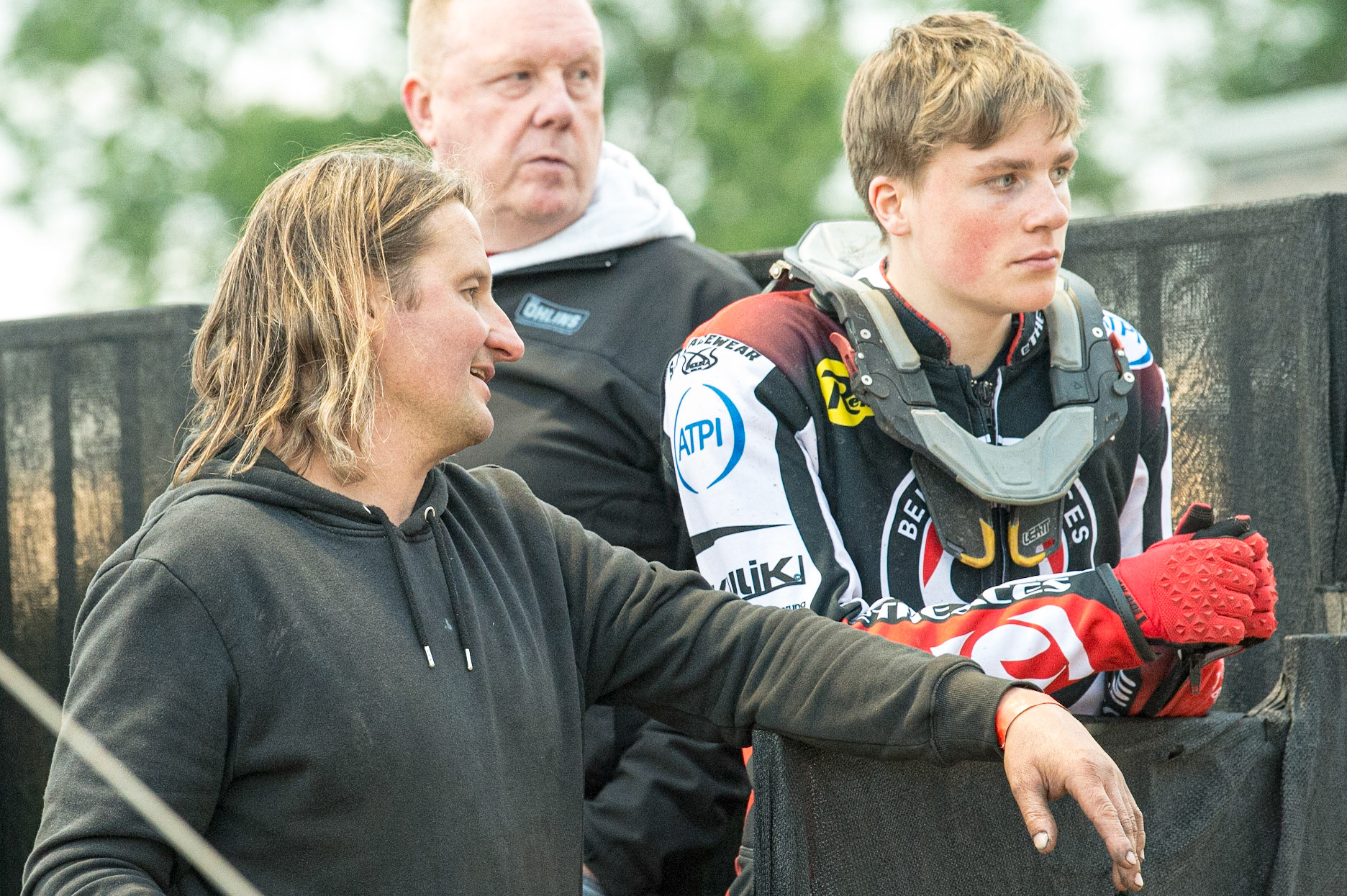 MANCHESTER, UK. JUN 13TH Norick Blödorn  (right) with mechanic Robbie Kessler  during the SGB Premiership match between Belle Vue Aces and Wolverhampton  Wolves at the National Speedway Stadium, Manchester on Monday 13th June 2022. (Credit: Ian Charles | MI News)