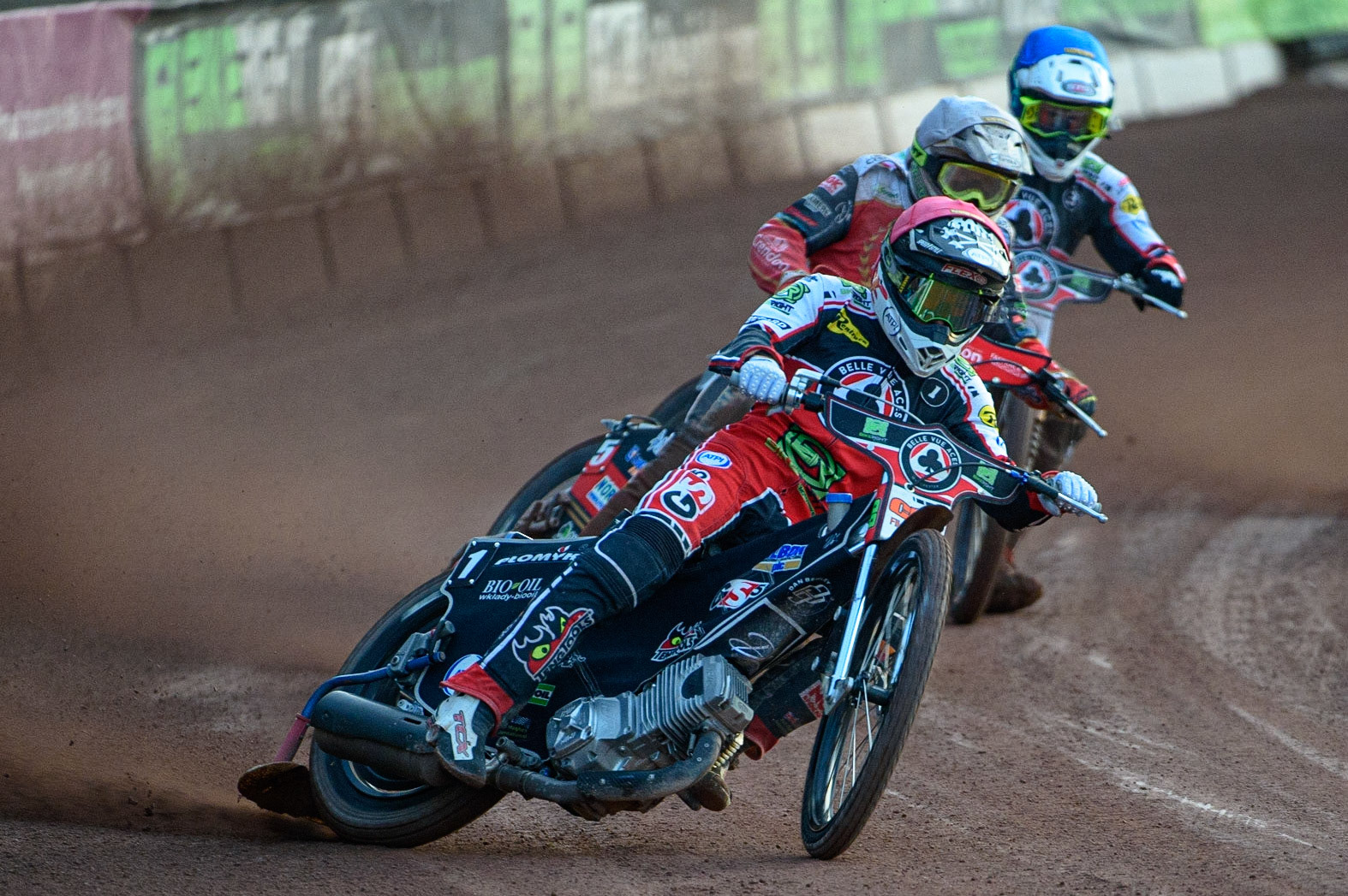 MANCHESTER, UK. AUG 9TH   Dan Bewley  (Red) leads Chris Harris  (White) and Richie Worrall  (Blue) during the SGB Premiership match between Belle Vue Aces and Peterborough at the National Speedway Stadium, Manchester on Monday 9th August 2021. (Credit: Ian Charles | MI News)