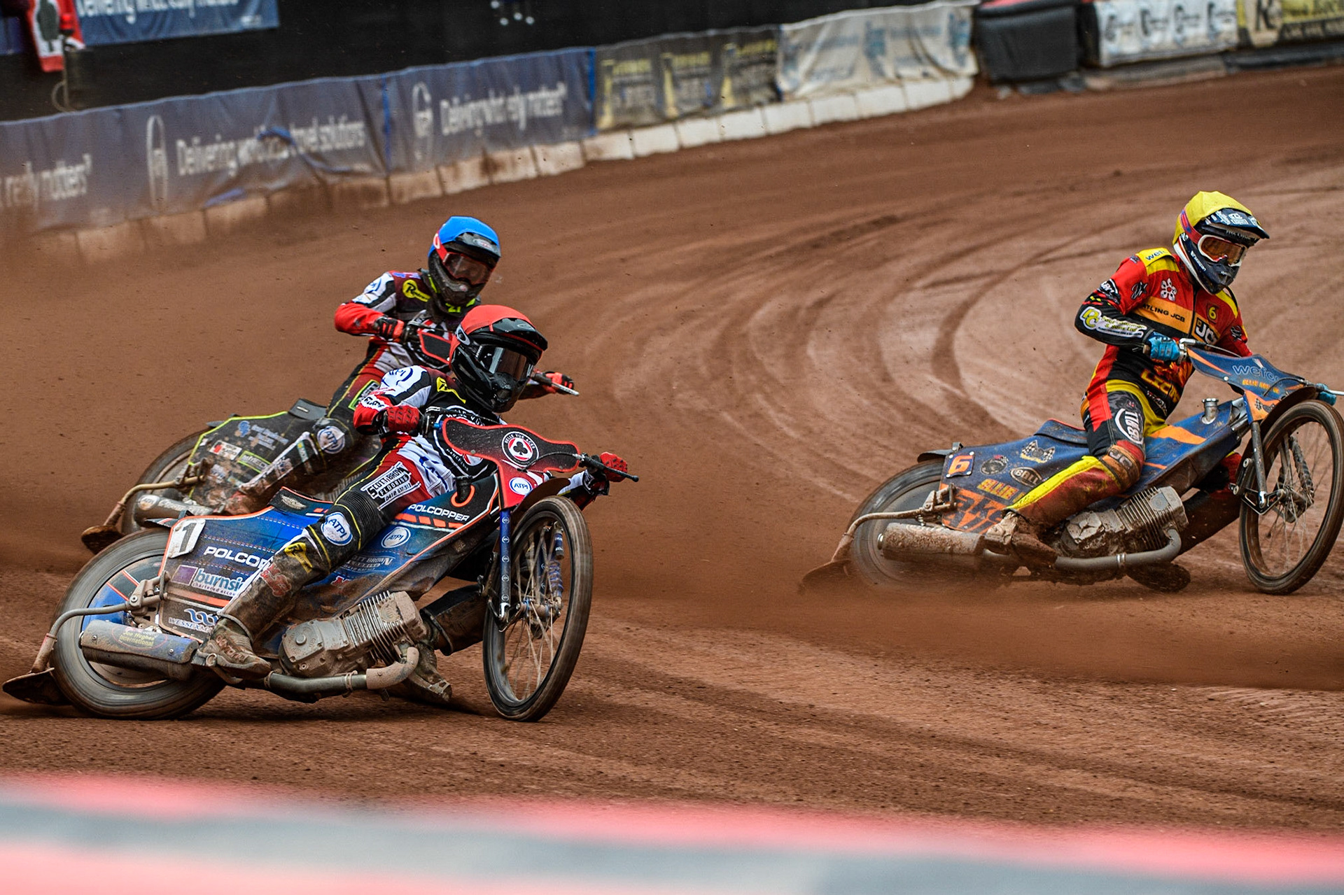 Brady Kurtz (Red) outside Max Fricke (White) with Charles Wright (Blue) behind during the Sports Insure Premiership match between Belle Vue Aces and Leicester Lions at the National Speedway Stadium, Manchester on Monday 28th August 2023. (Photo: Ian Charles | MI News)