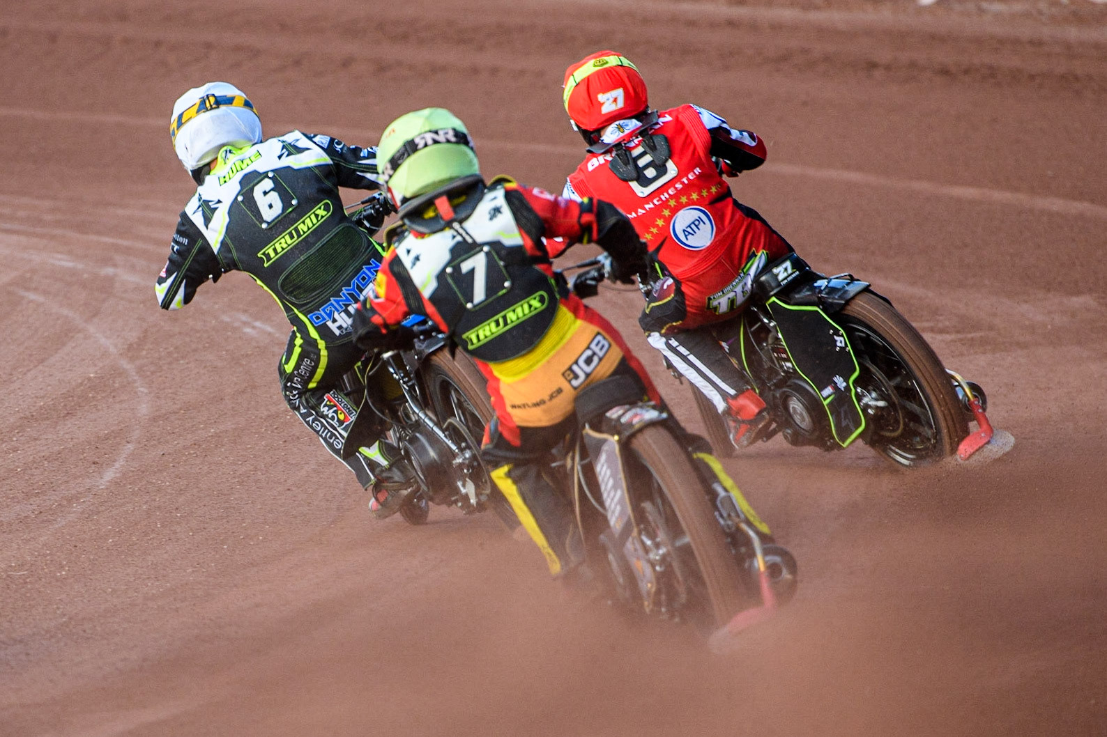 Dan Thompson chases Danyon Hume (White) and Tom Brennan (Red) during the Sports Insure Premiership match between Belle Vue Aces and Ipswich Witches at the National Speedway Stadium, Manchester on Monday 17th July 2023. (Photo: Ian Charles | MI News)