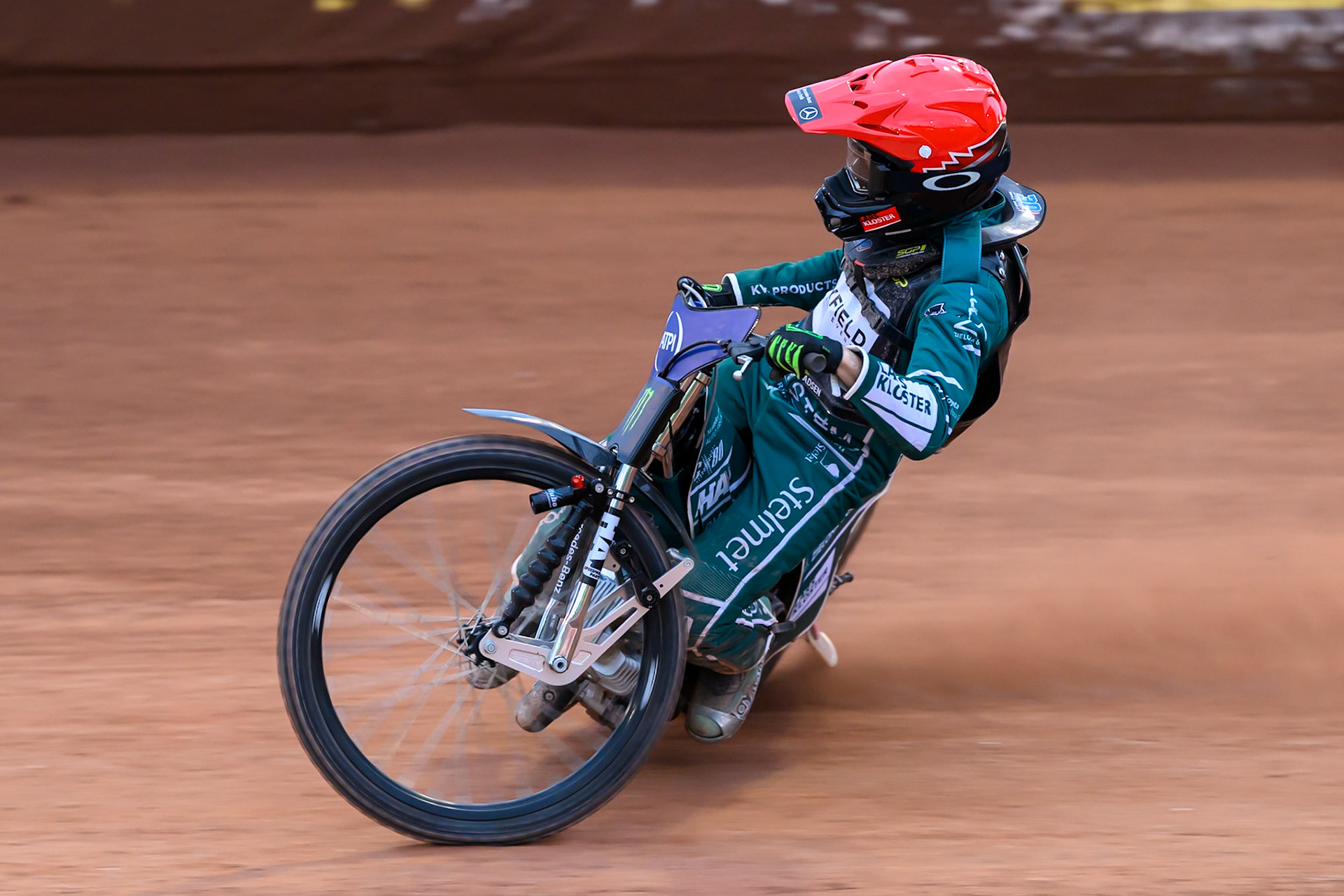 Leon Madsen (30) of Denmark in action during the ATPI  FIM Speedway GP of Manchester at the National Speedway Stadium, Manchester on Friday 5th June 2026. (Photo: Ian Charles | MI News)