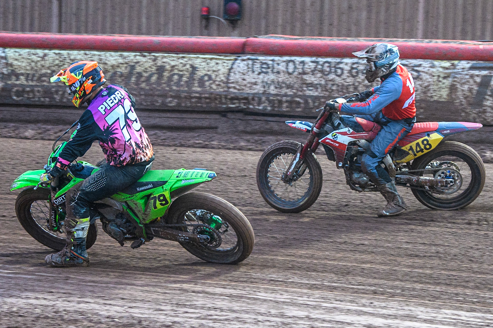 Josep Piedra (79) from Spain leads Vittorio Emanuele Marzotto (148) from Italy during the FIM World Flat Track Championship Round 1 at the National Speedway Stadium, Manchester on Saturday 5th August 2023. (Photo: Ian Charles | MI News)