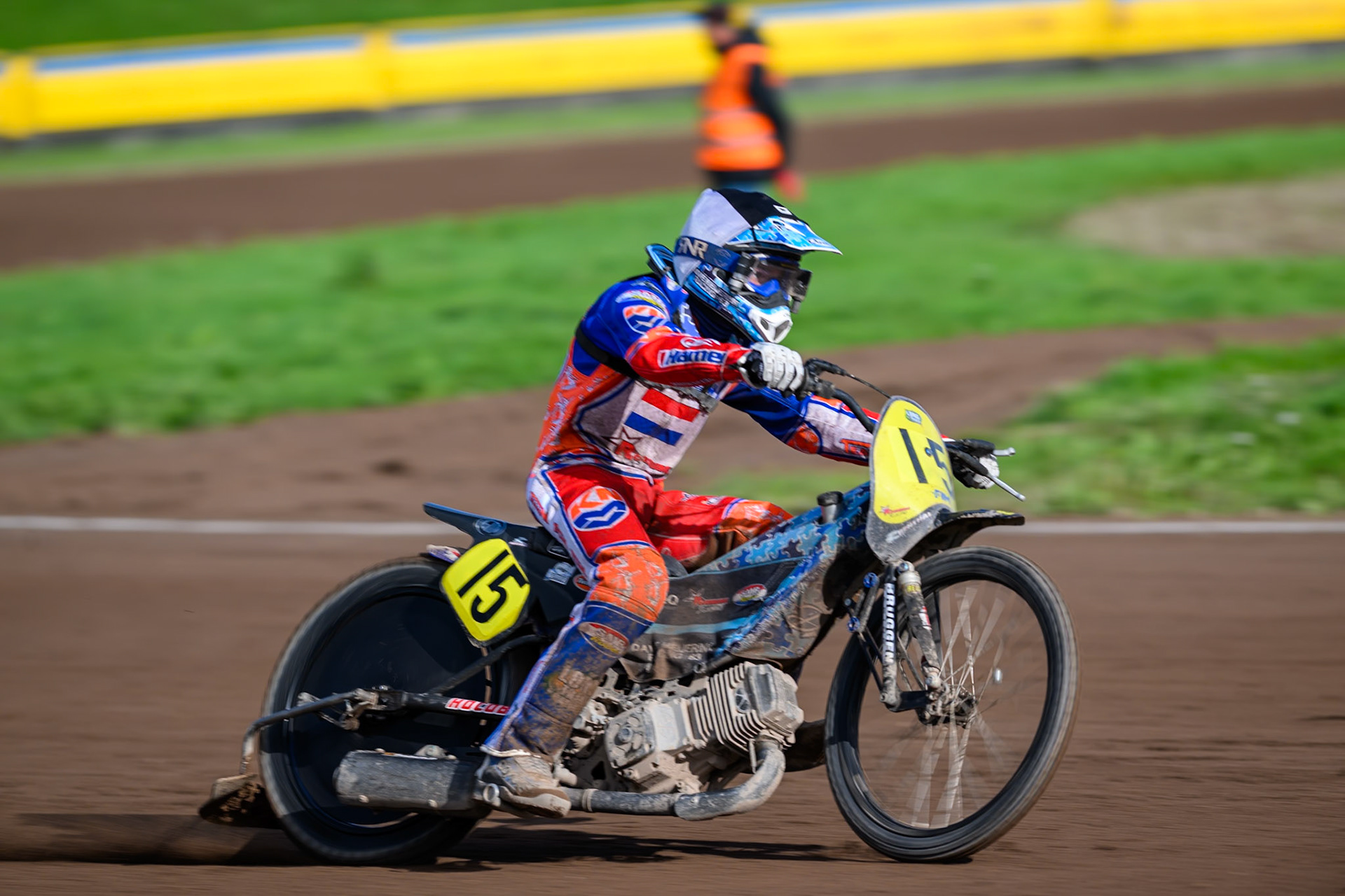 Dave Meijerink (15) of Netherlands in action during the FIM Long Track of Nations 2026 at the Speed Centre Roden in the Netherlands on Sunday 20th September 2026. (Photo: Ian Charles | MI News)