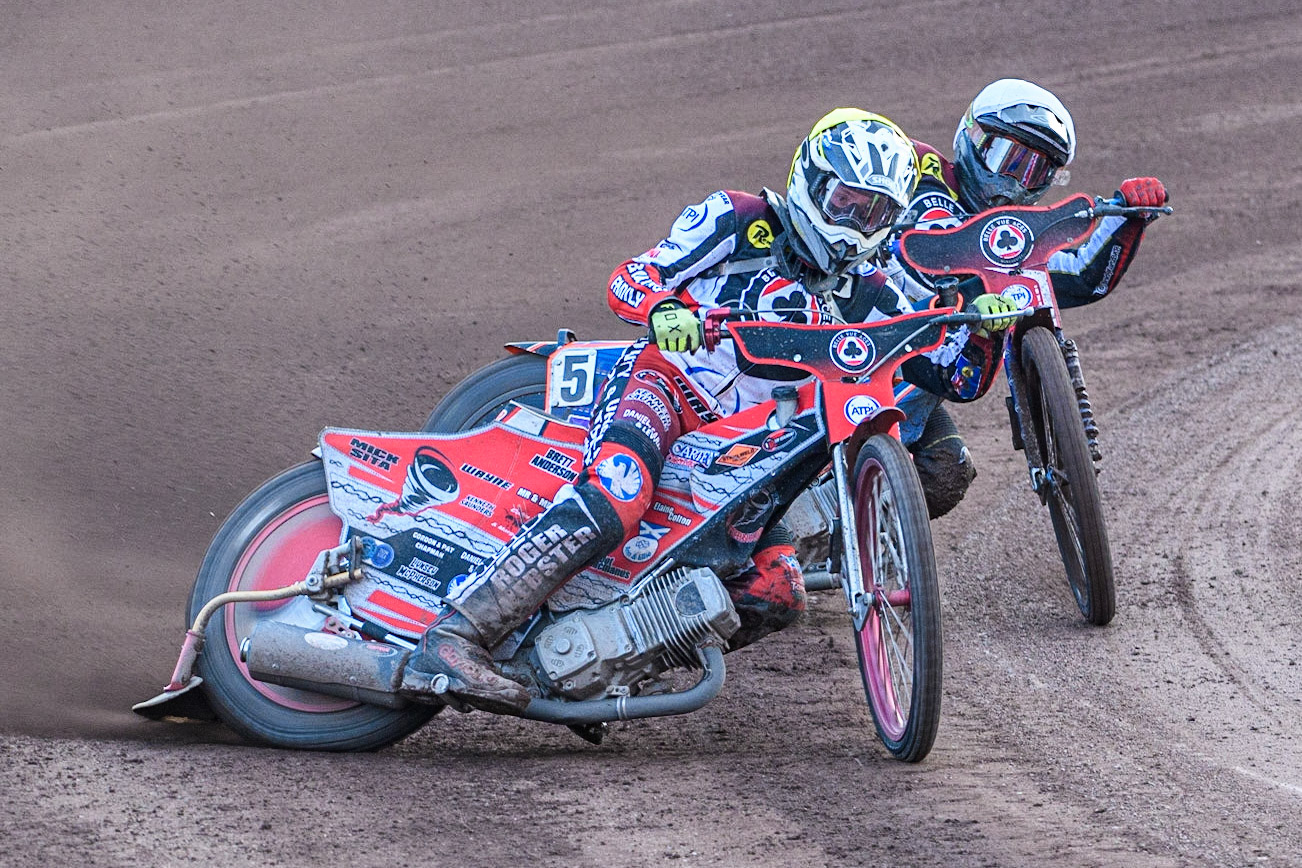 Connor Bailey (Yellow) leads team mate Brady Kurtz (White) during the Sports Insure Premiership match between Sheffield Tigers and Belle Vue Aces at Owlerton Stadium, Sheffield on Thursday 20th July 2023. (Photo: Ian Charles | MI News)