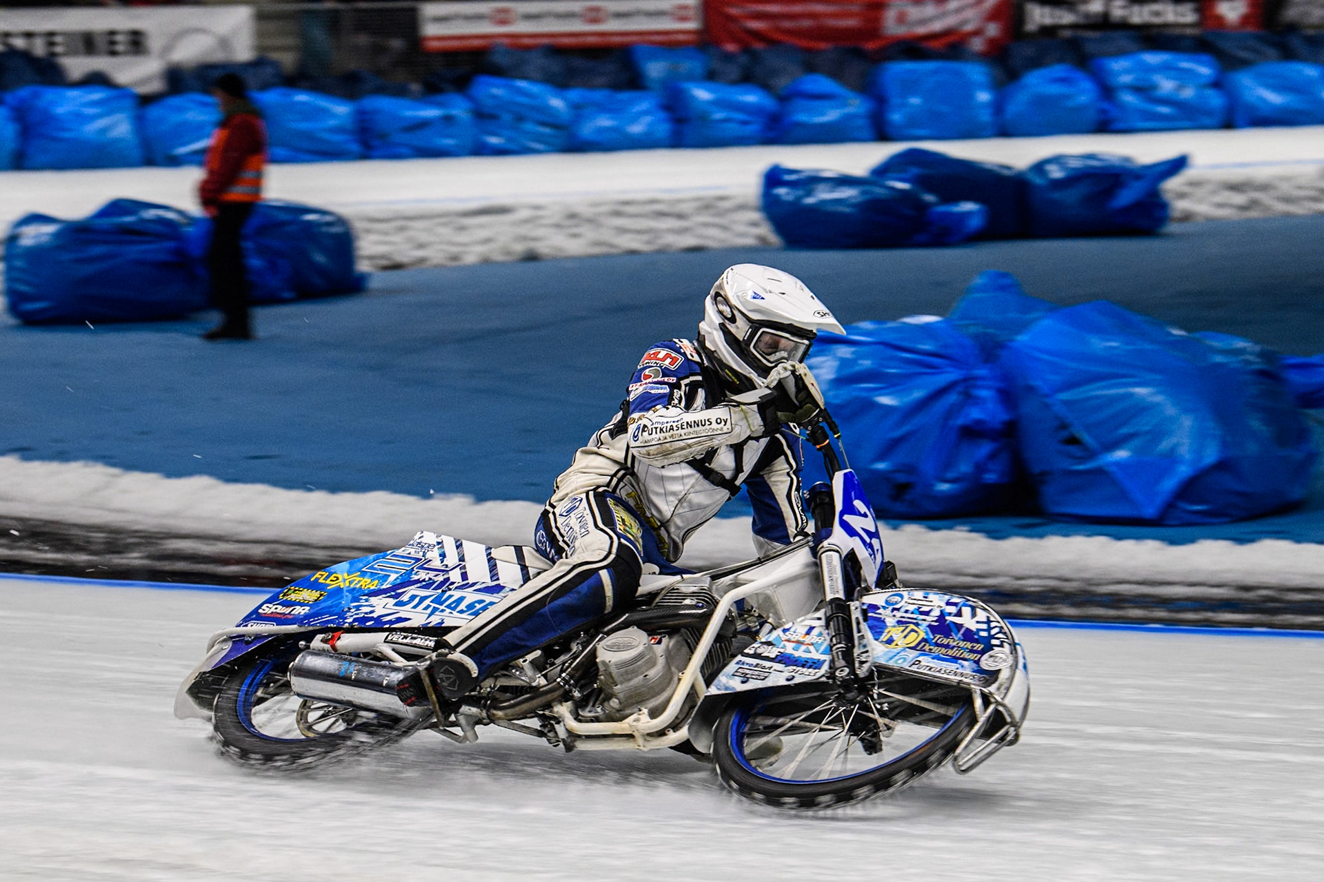 Max Koivula (24) of Finland in action during the Ice Speedway Gladiators World Championship Final 2 at Max-Aicher-Arena, Inzell on Sunday 16th March 2025. (Photo: Ian Charles | MI News)