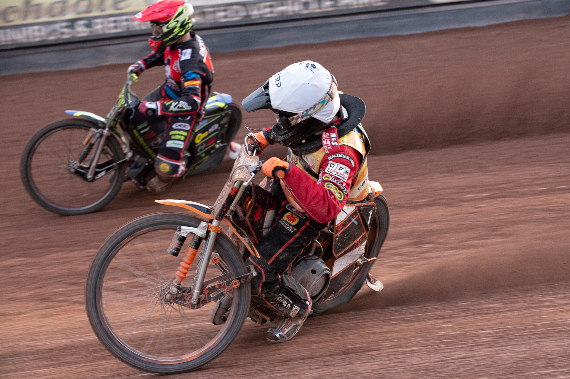 Photo: Ian Charles

Jack Smith (White) inside Kyle Bickley  (Red)

Belle Vue Colts v Isle Of Wight Warriors, SGB National League KO Cup Quarter Final 1st Leg, Belle Vue National Speedway Stadium, Manchester, Monday 22  July  2019