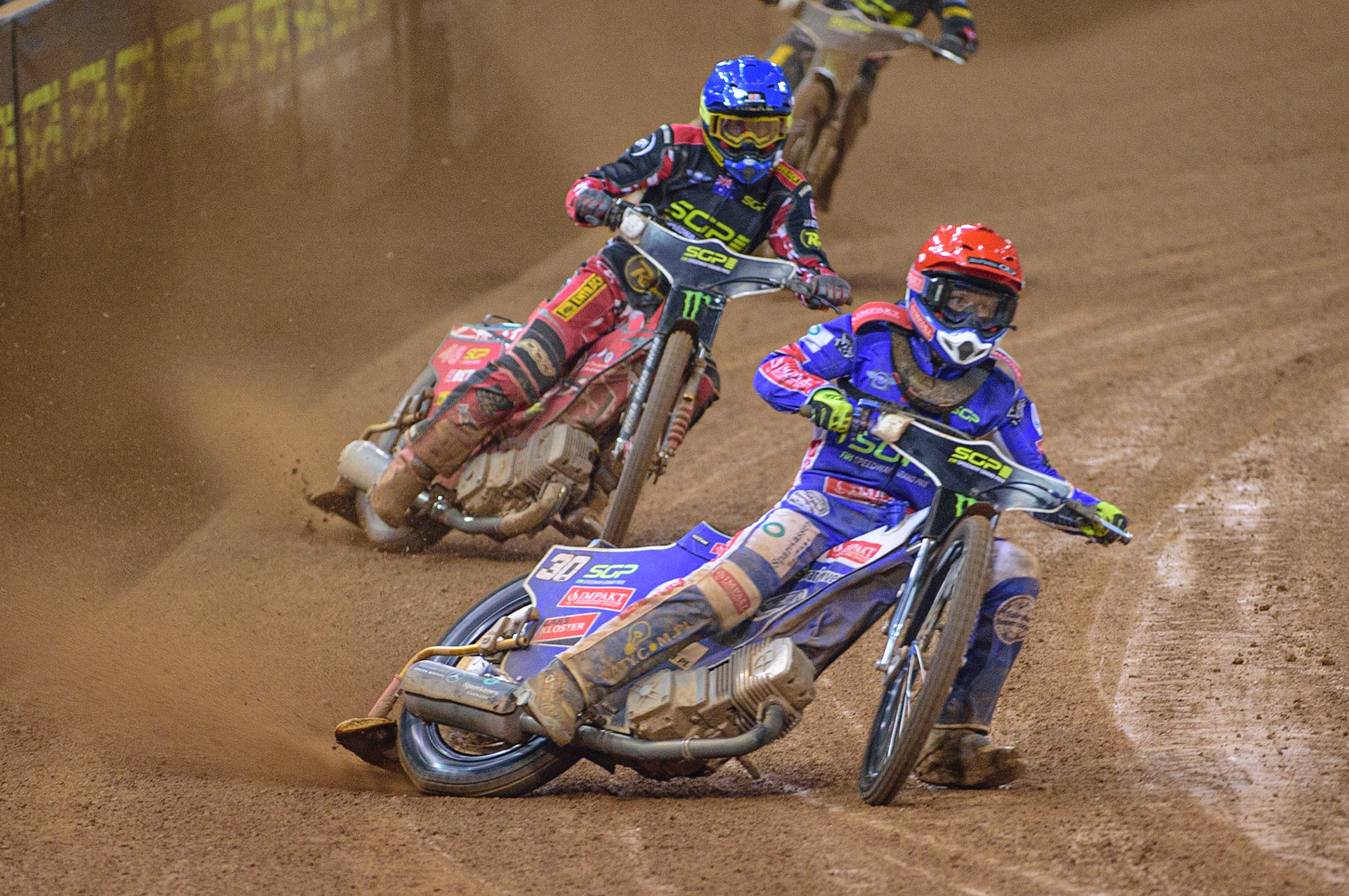 Leon Madsen (30) (Red) leads Max Fricke (46) (Blue) during the FIM  Speedway Grand Prix of Great Britain at the Principality Stadium, Cardiff on Saturday 13th August 2022. (Credit: Ian Charles | MI News