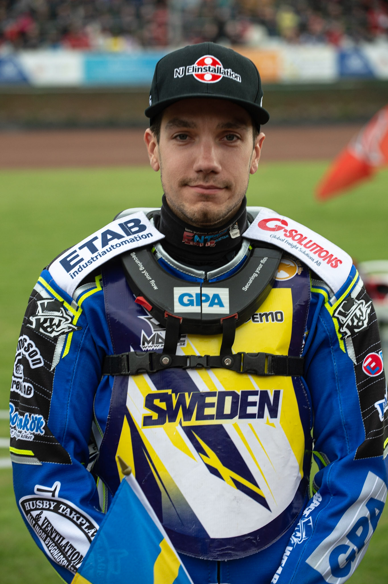 Photo by Ian Charles:

Pontus Aspgren - Sweden 

FIM Speedway Grand Prix World Championship - Qualifying Round 1, Peugeot Ashfield Stadium, Glasgow, 8 June 2019