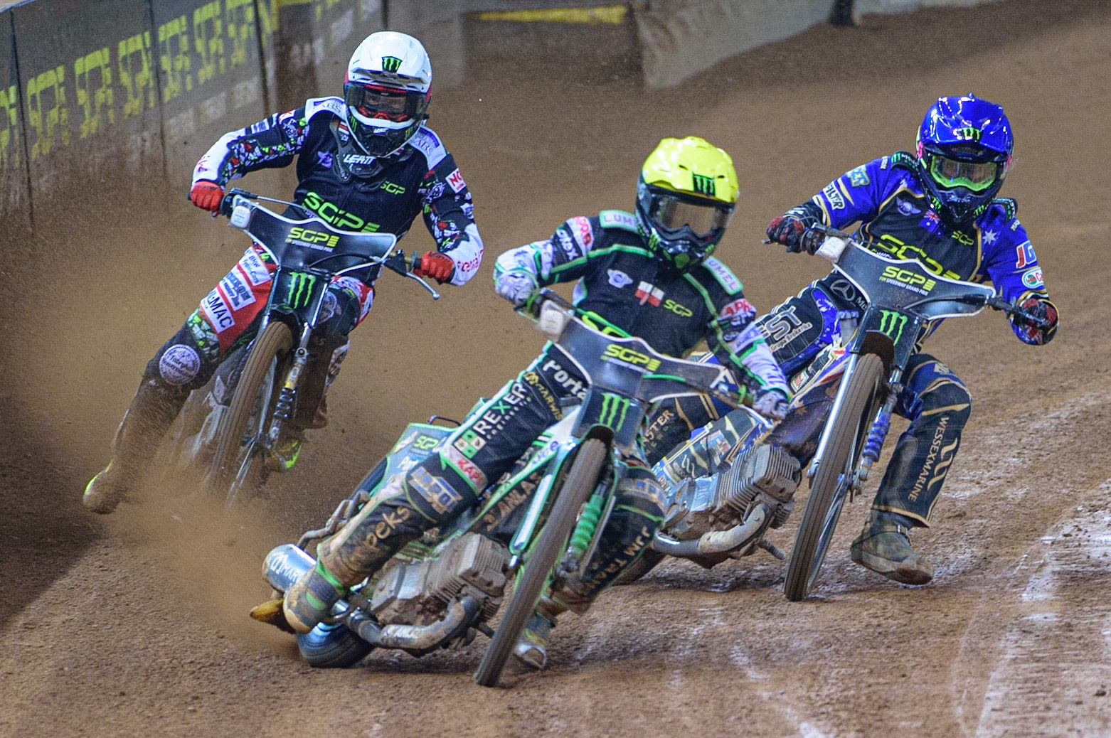 Patryk Dudek (692) (Yellow) leads Jack Holder (25) (Blue) and Fredrik Lindgren (66) (White) during the FIM  Speedway Grand Prix of Great Britain at the Principality Stadium, Cardiff on Saturday 13th August 2022. (Credit: Ian Charles | MI News