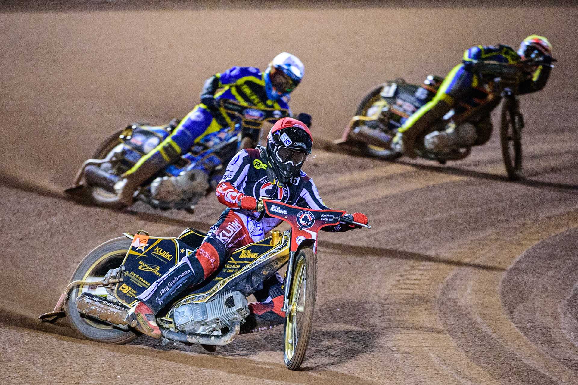 Norick Blödorn  (Red) leads Justin Sedgmen  (White) and Connor Mountain  (Yellow) during the SGB Premiership Grand Final 1st leg between Belle Vue Aces and Sheffield Tigers at the National Speedway Stadium, Manchester on Monday 10th October 2022. (Credit: Ian Charles | MI News)